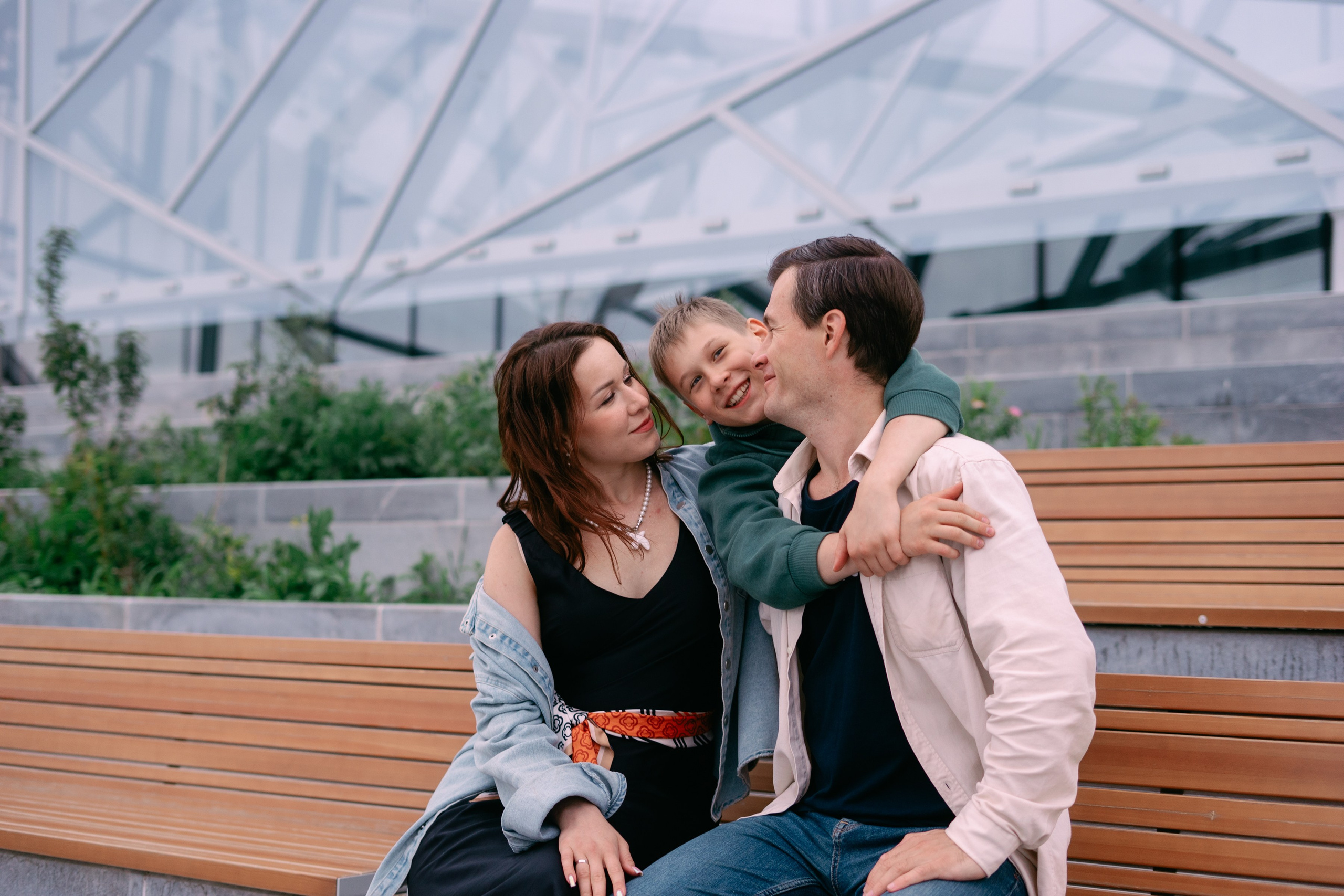 У театра Камала. Фотограф в Казани Алсу Багабиева