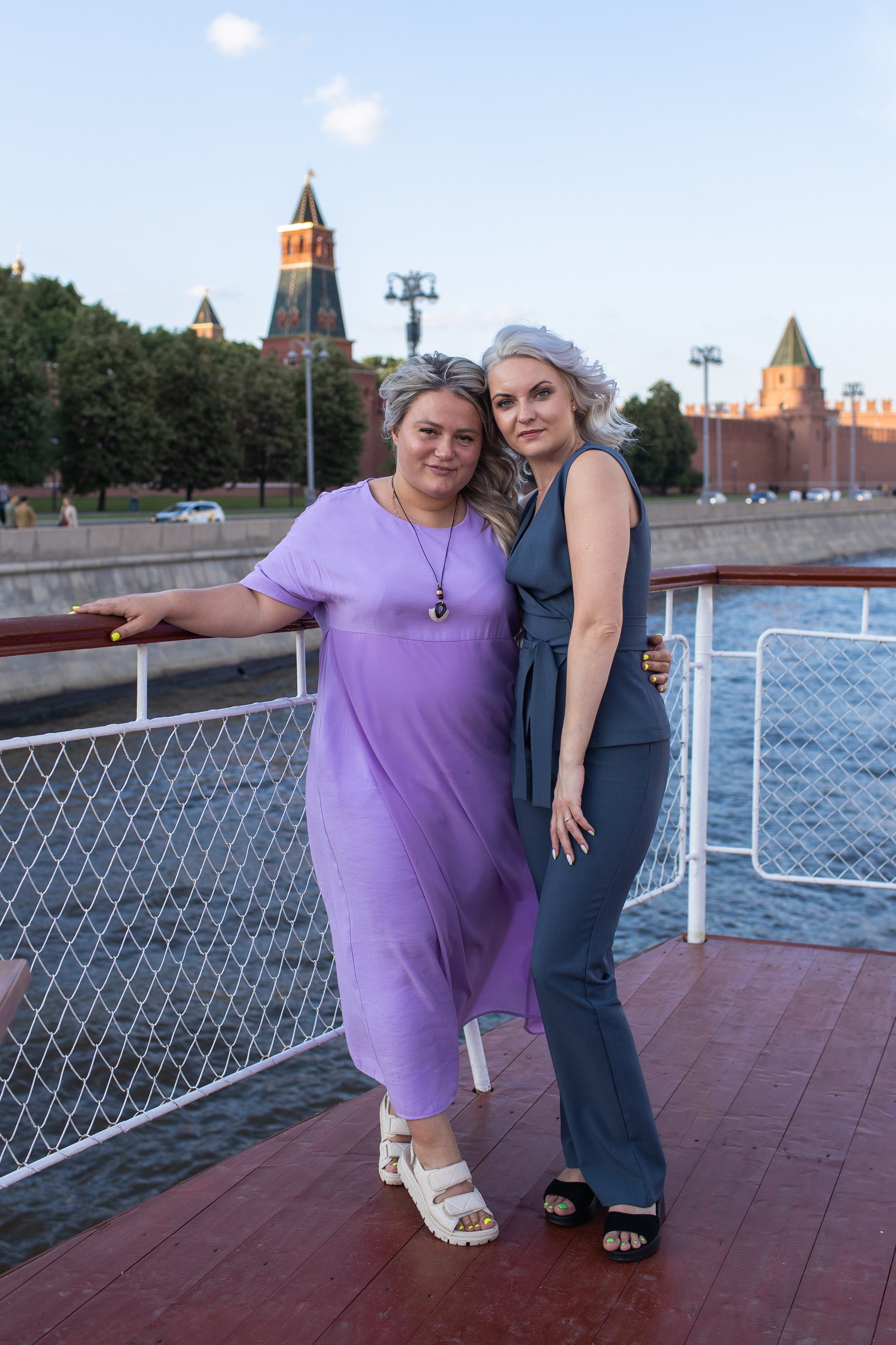 Выпускной на теплоходе Ривьера. Фотограф в Москве Десятова Ксения