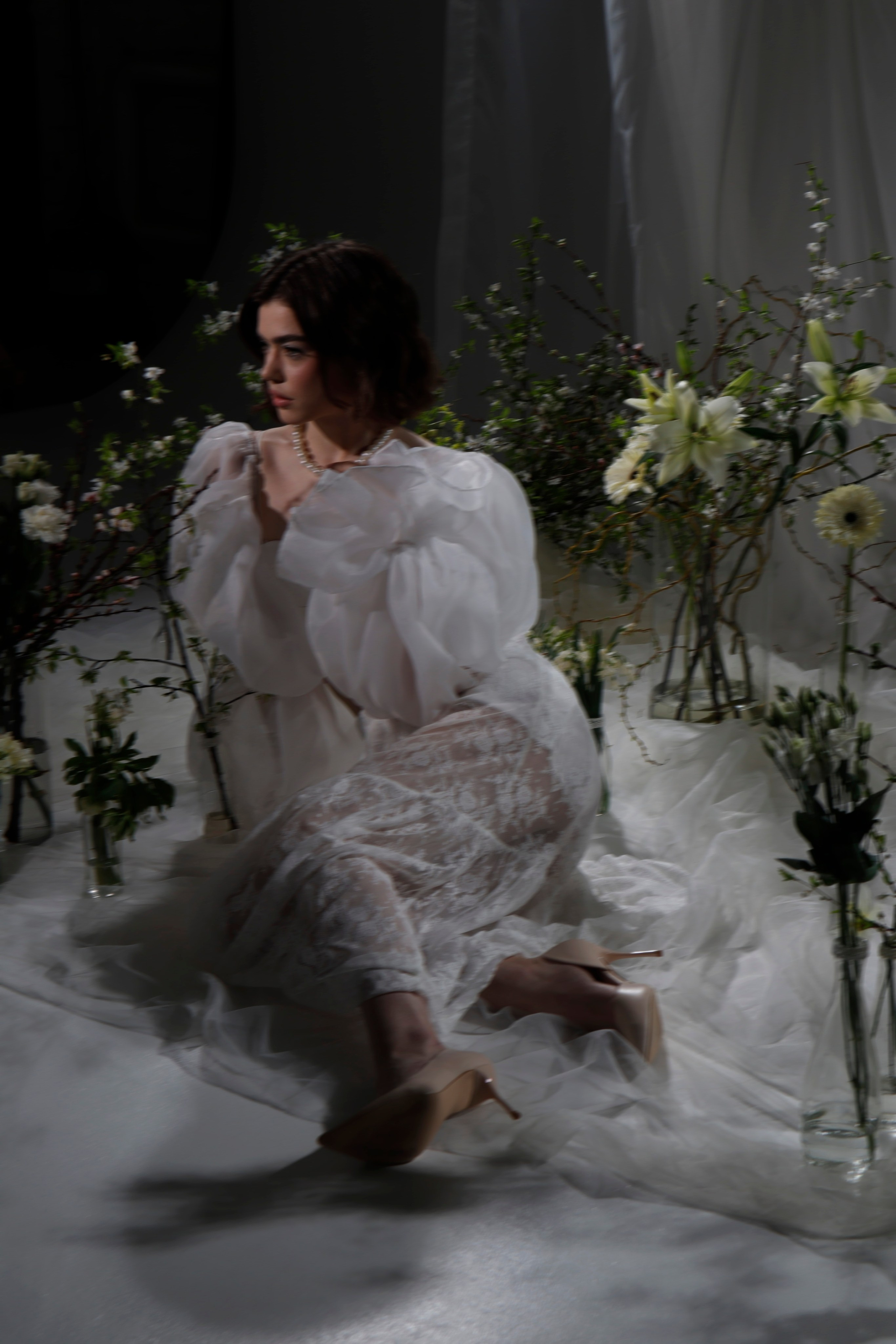 Фотосессии в студии. Я — фотограф, который помогает запечатлеть самые важные моменты вашей жизни!