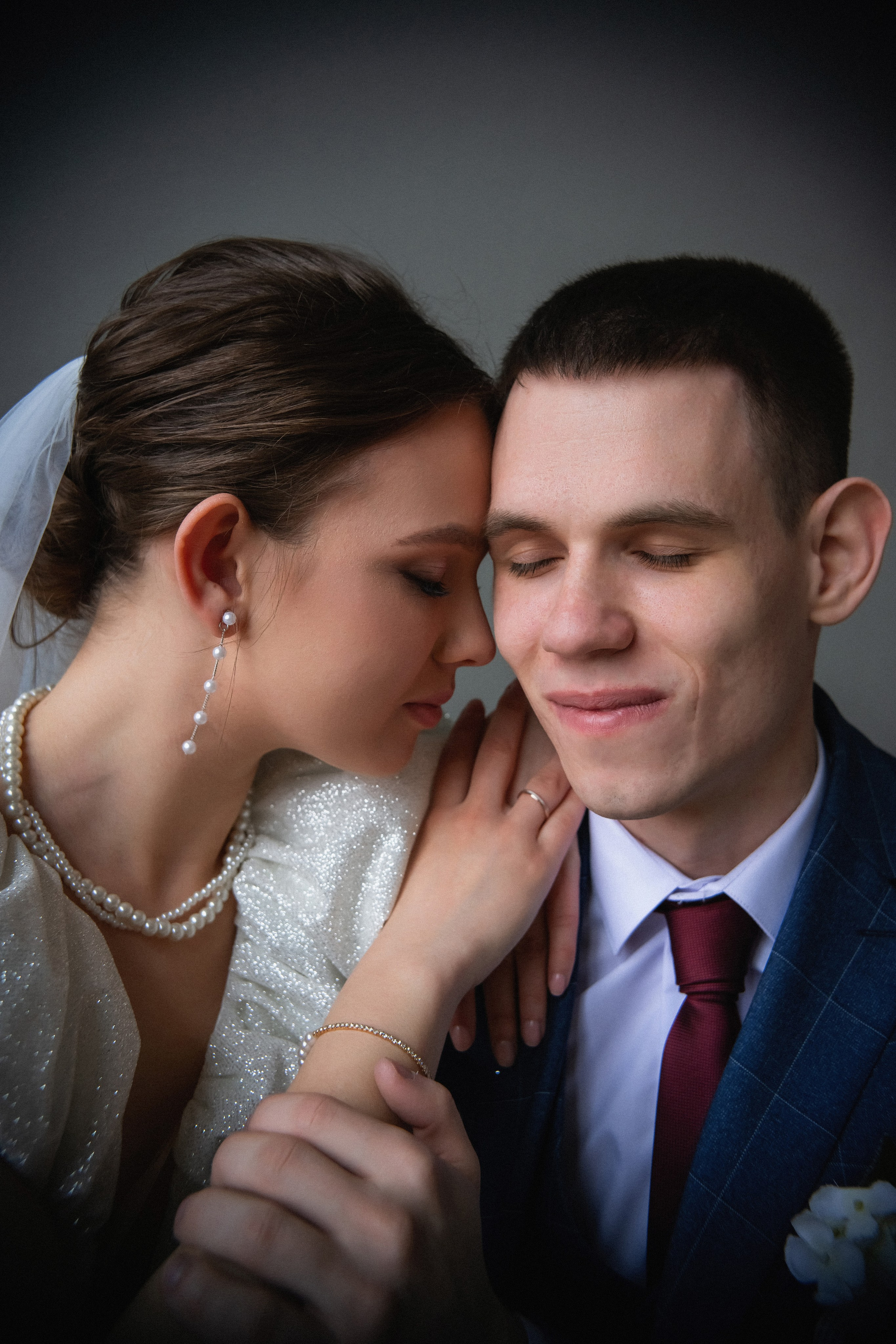 Андрей и Нелли 2.05.25. Фотограф Ярмишко Дарья. Выпускные фотокниги