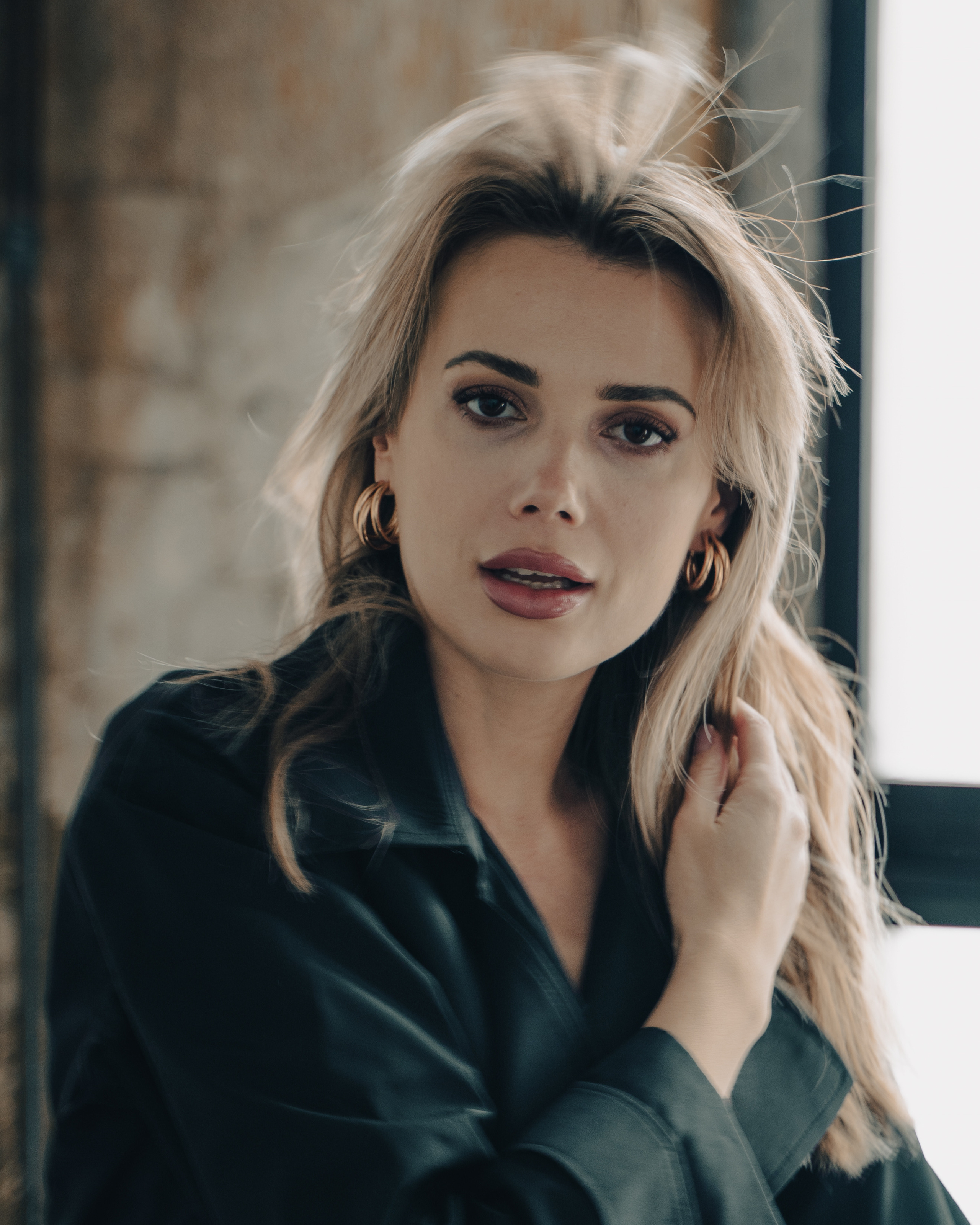 На лестнице. Творческий фотограф взрослых и детей в Москве Анна Блифернец