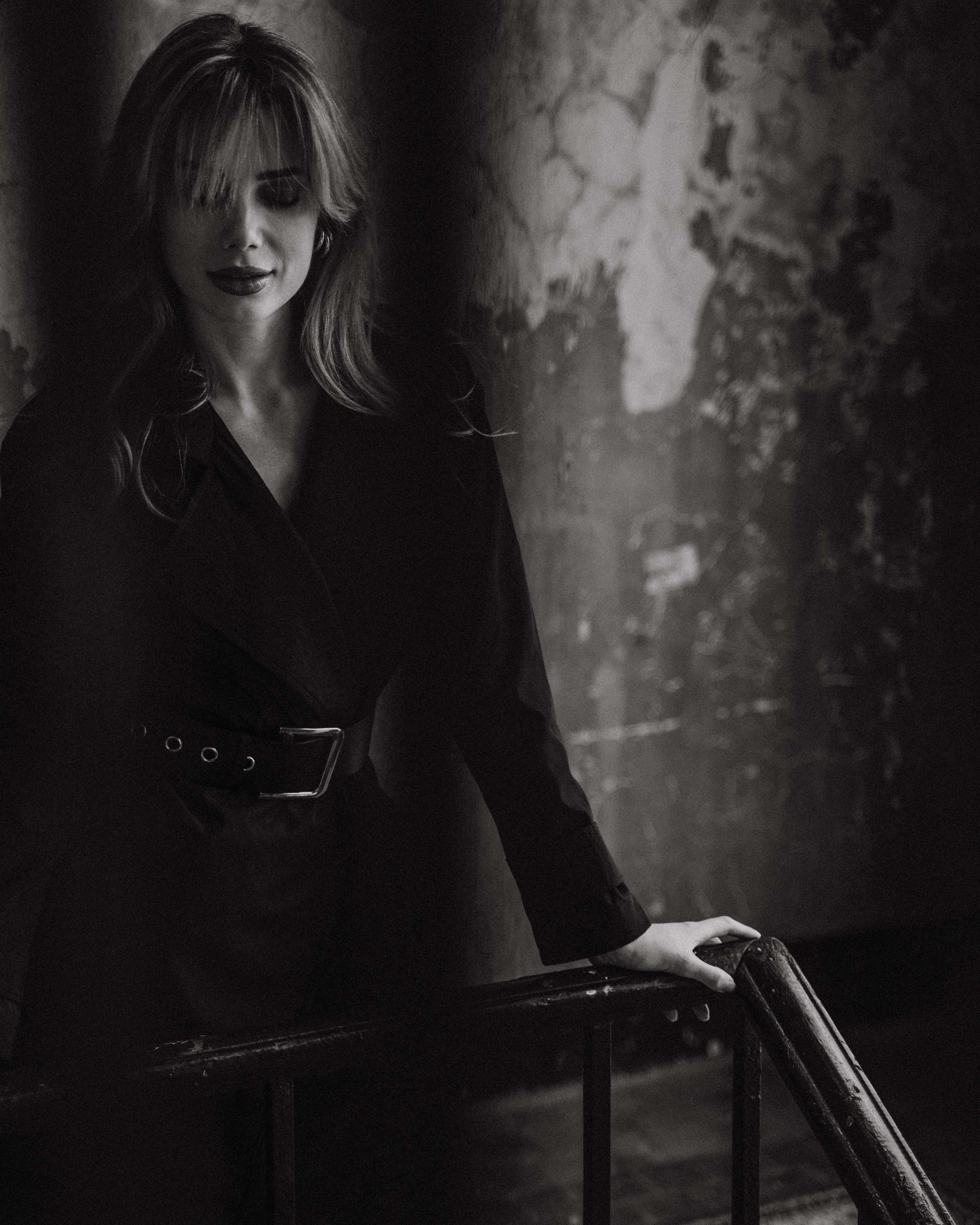 На лестнице. Творческий фотограф взрослых и детей в Москве Анна Блифернец