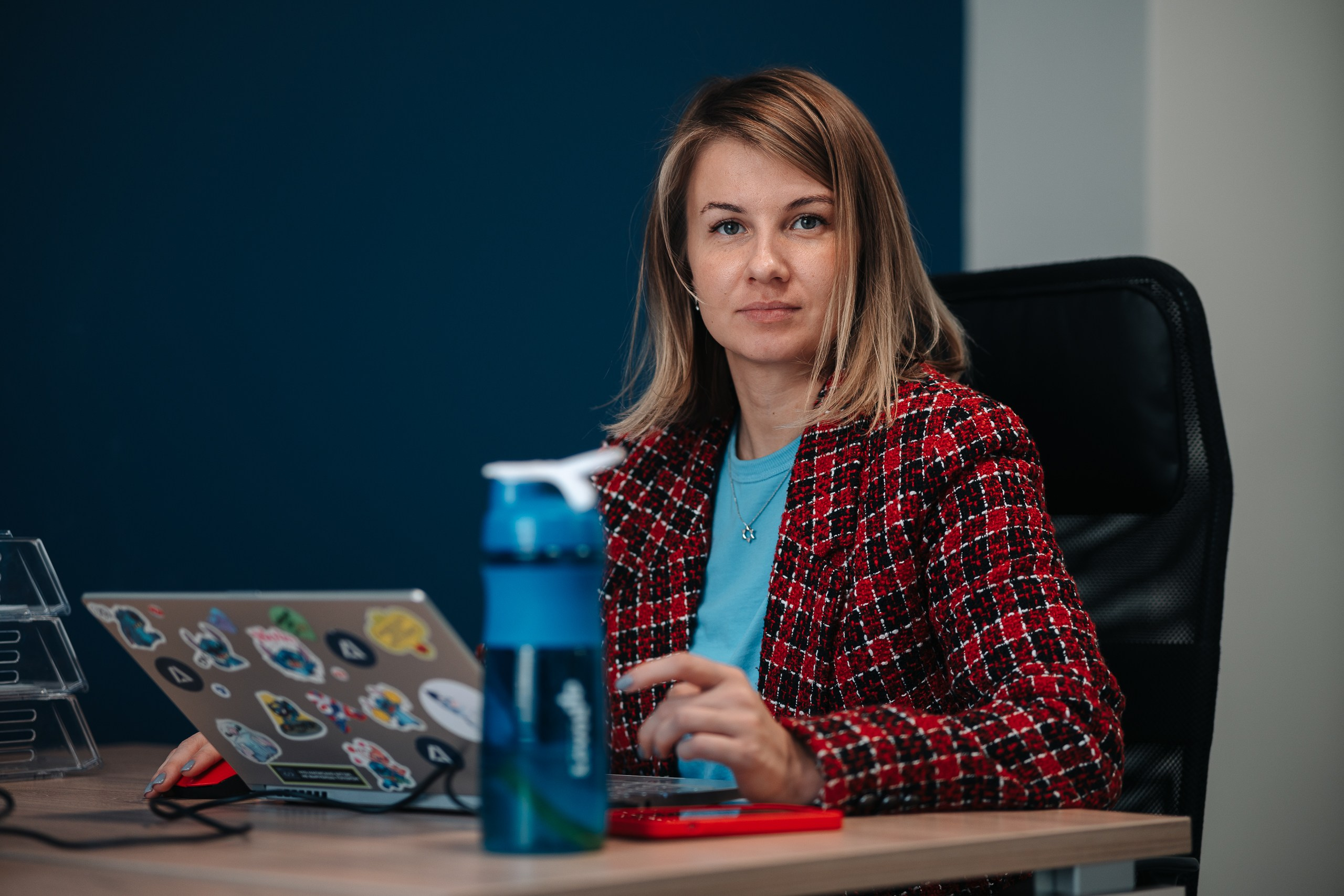 Агентство интернет маркетинга Alente. Репортажный фотограф Красноярск Алекс Чампакхам