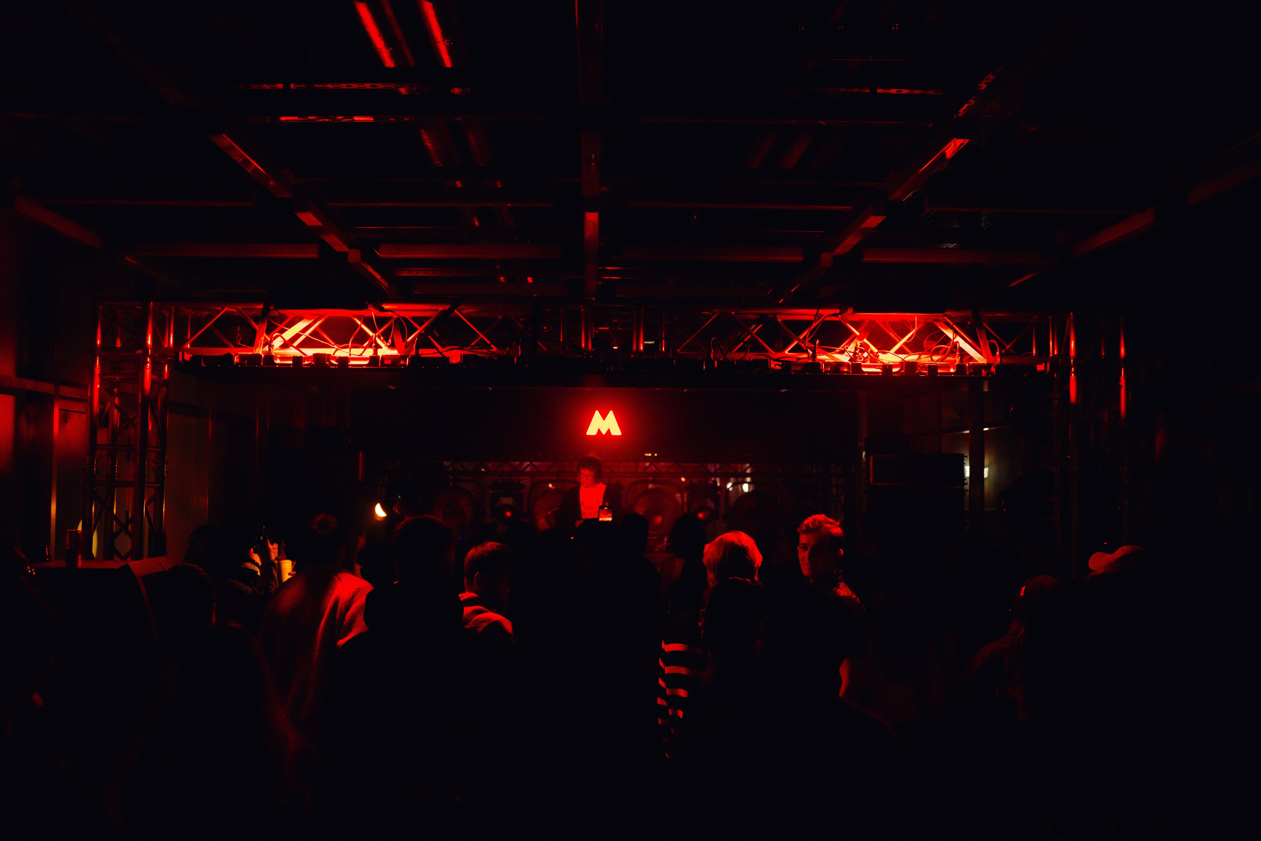 УРАМ. Ночная смена / 2025. Саша Копылов, фотограф в Казани