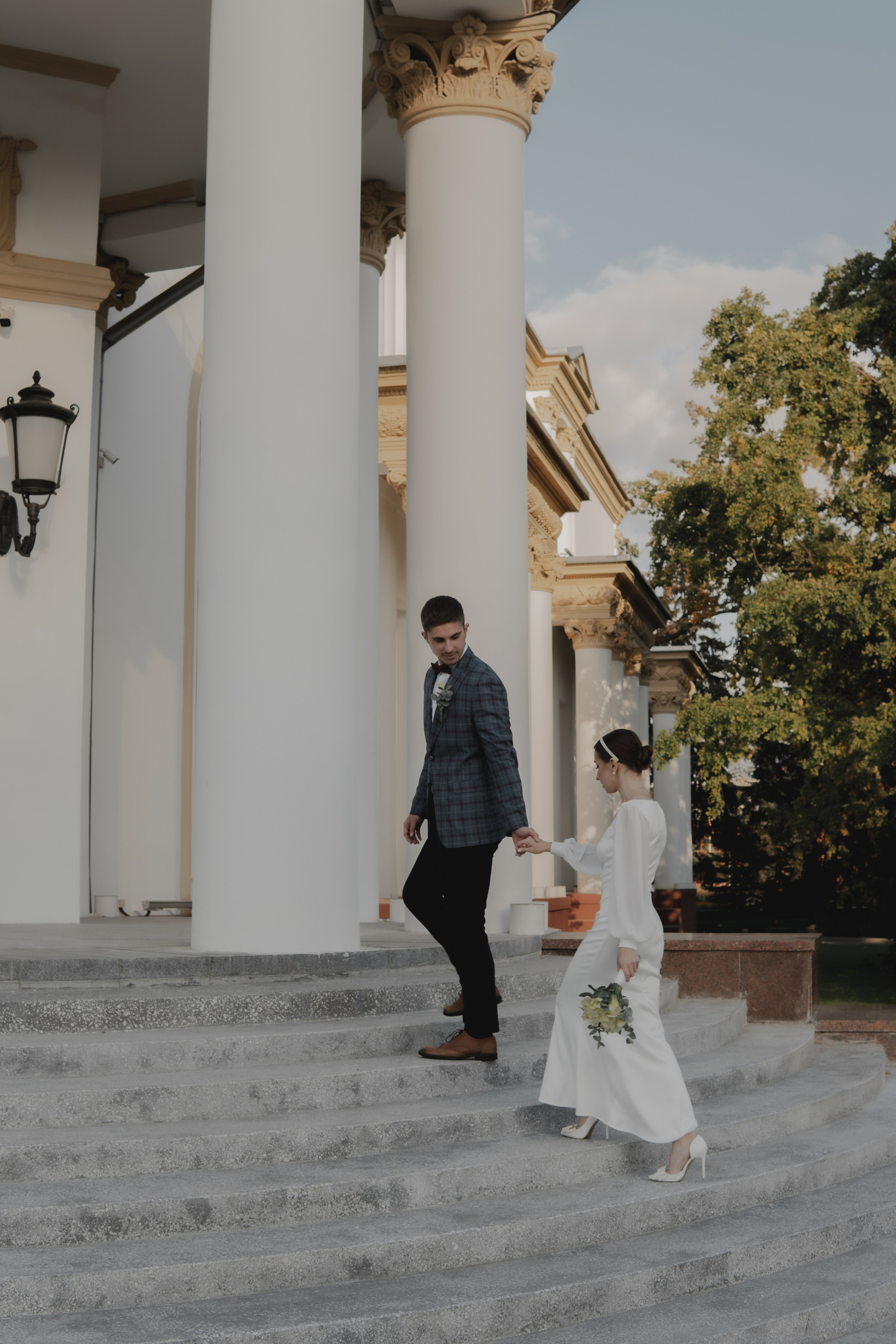 Свадебная прогулка. Мы тонем в лучах нежных объятий. Свадебный и портретный фотограф в Москве, Светлана Янковая