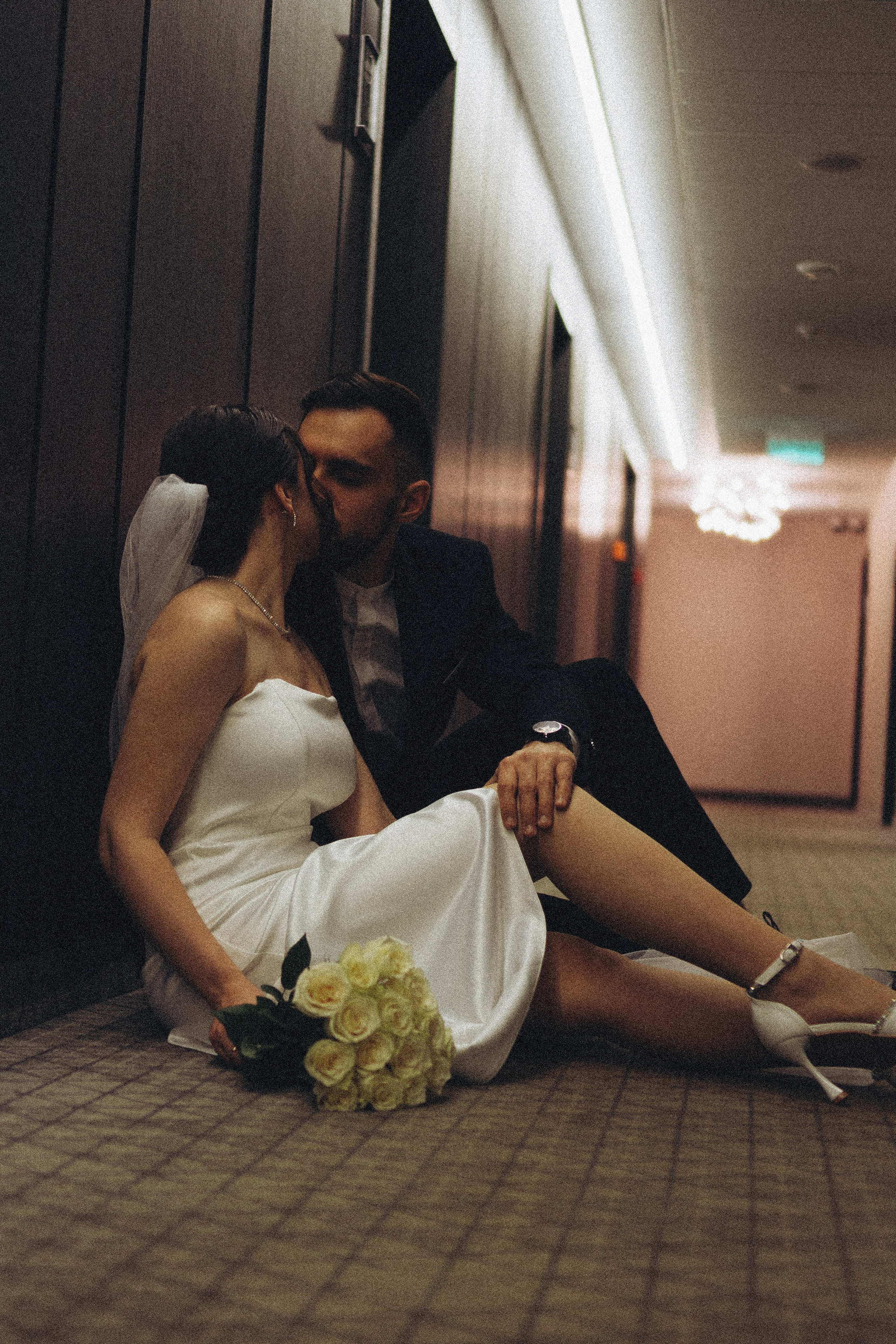 СВАДЕБНАЯ СЬЕМКА СБОРОВ ЖЕНИХА И НЕВЕСТЫ В ОТЕЛЕ И ТАКЖЕ ФОТОСЕССИИЯ В ОТЕЛЕЕ МЕГАПОЛИС БРЯНСК. Профессиональный фотограф, Санкт-Петербург — Виктория Богомолова