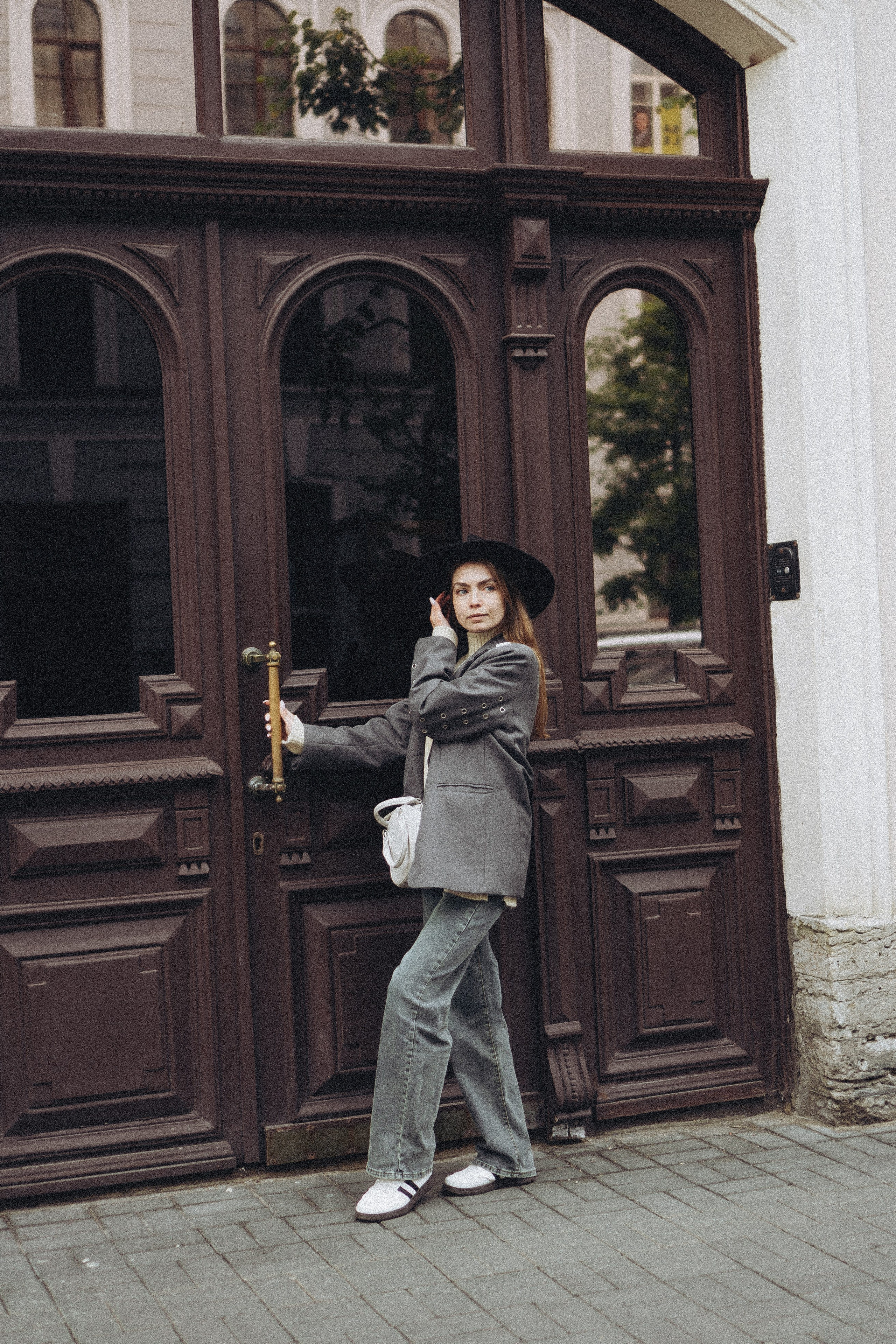 ПРОГУЛКА НА ЧЕРНЫШЕВСКОЙ. Профессиональный фотограф, Санкт-Петербург — Виктория Богомолова