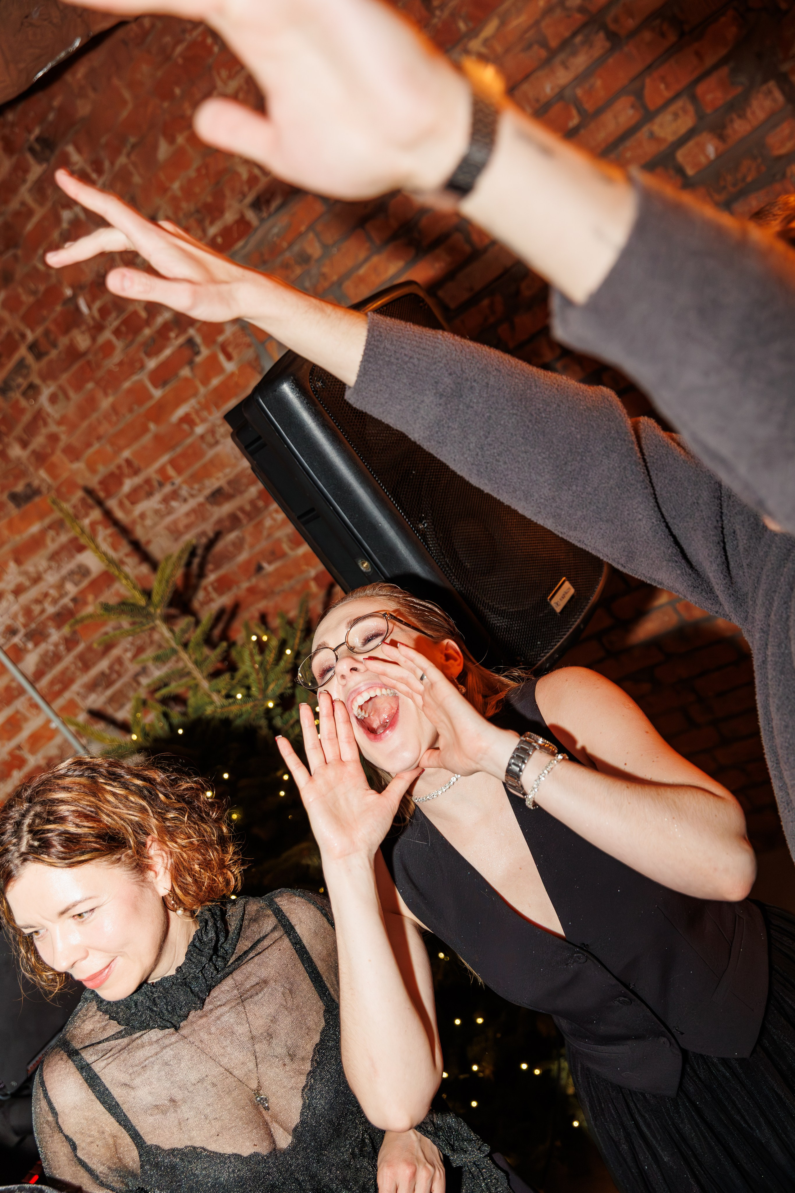 Новогодние корпоративы 2025. ILIAS BLACK — Фотограф свадеб и мероприятий в Минске и Беларуси