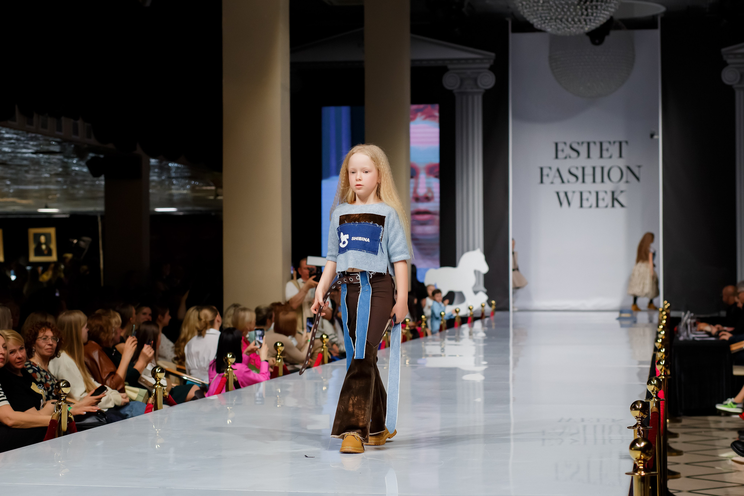 Показ дизайнера Надежды Шибиной на Estet Fashion Week. Фотограф в Подольске — Мария Бучнева