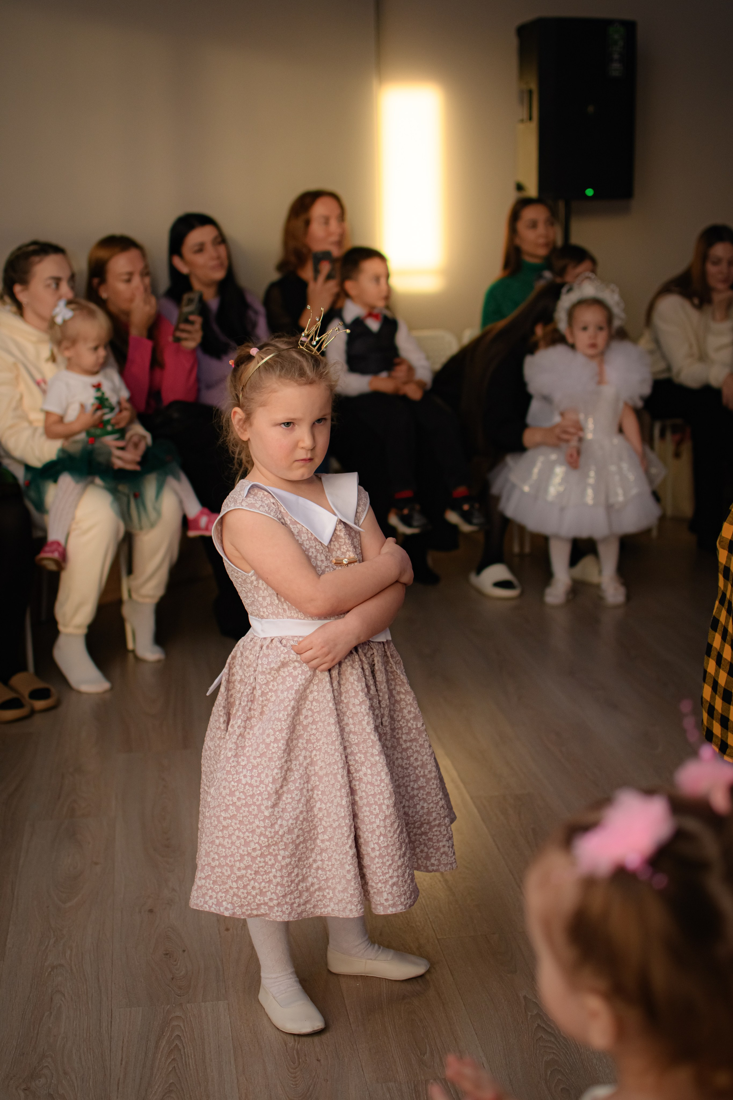 HAPPY NEW YEAR. Photokarish