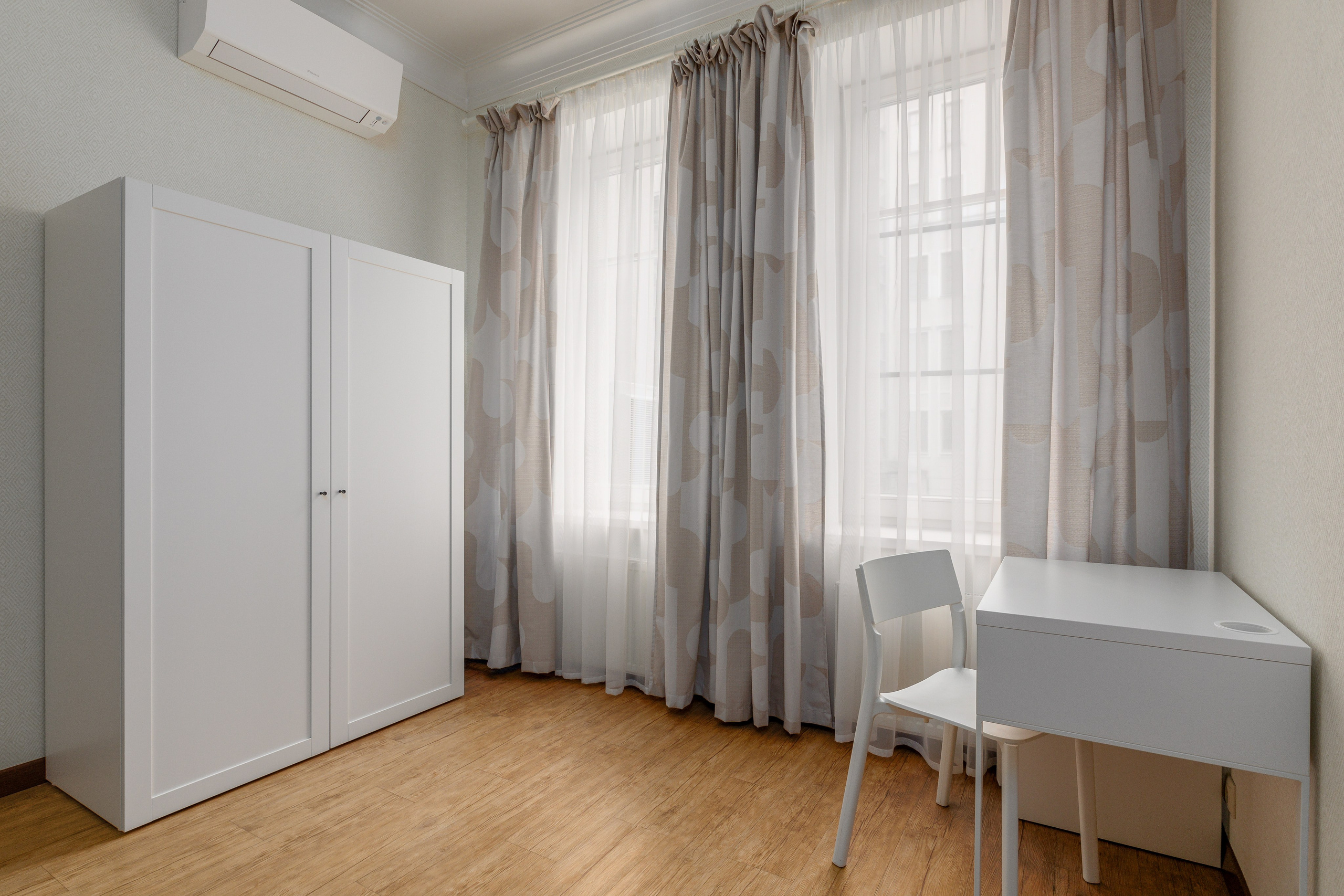 Трёхкомнатная квартира, Морской пр-кт