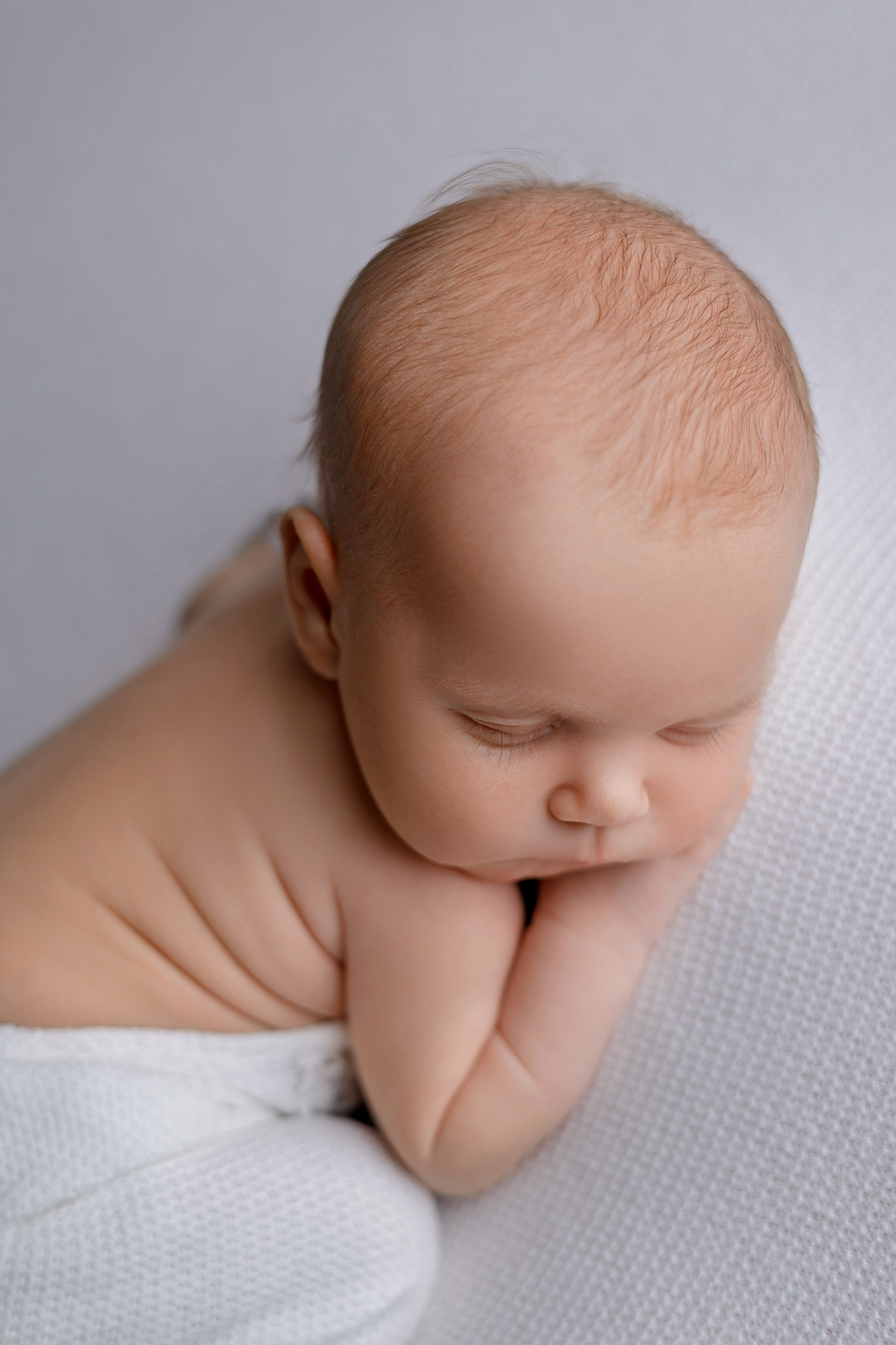 Мирослава. Евгения Горбунова фотограф новорожденных в Новом Уренгое