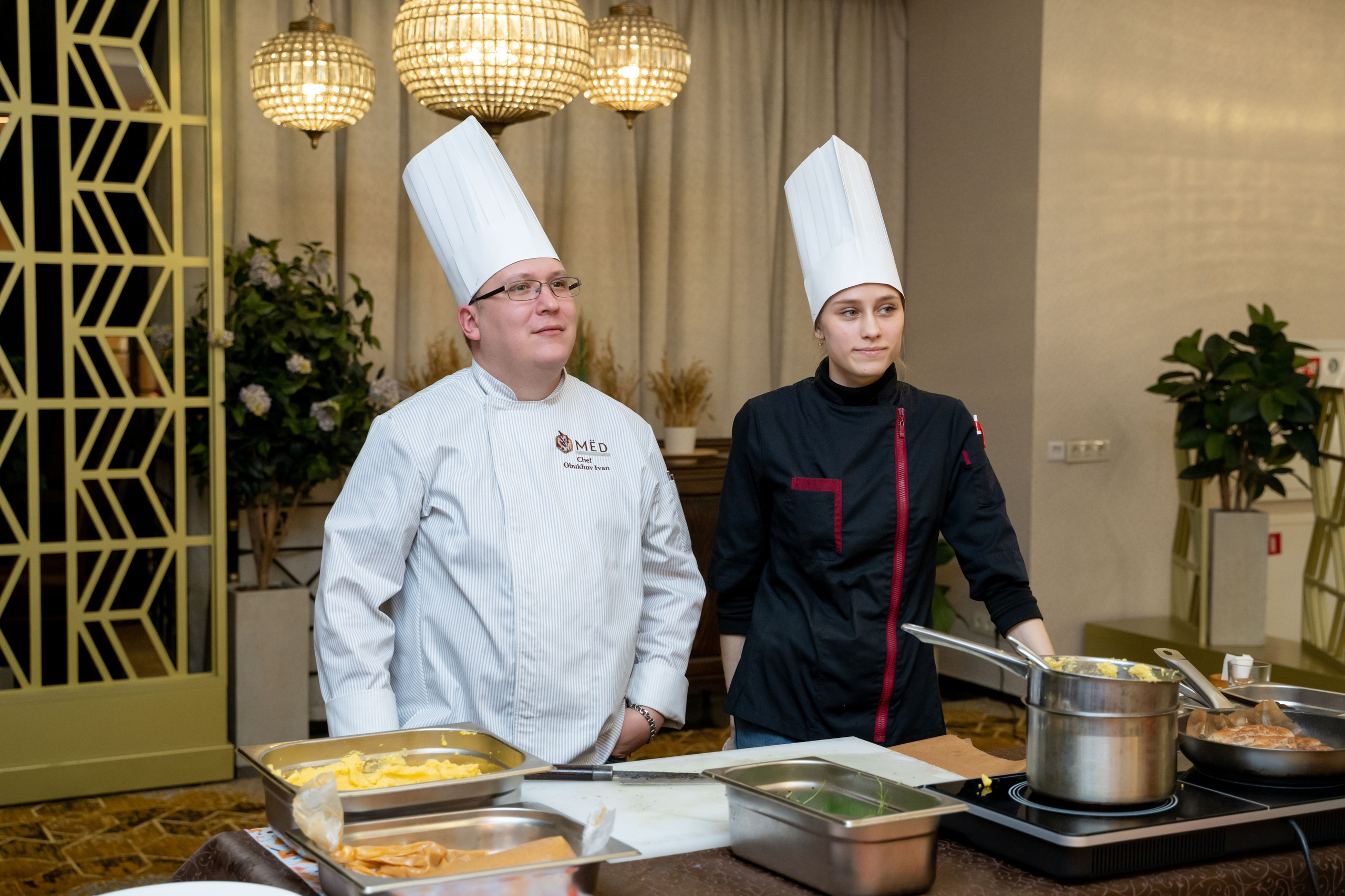 Битва Шефов в ресторане «Мед». Главная