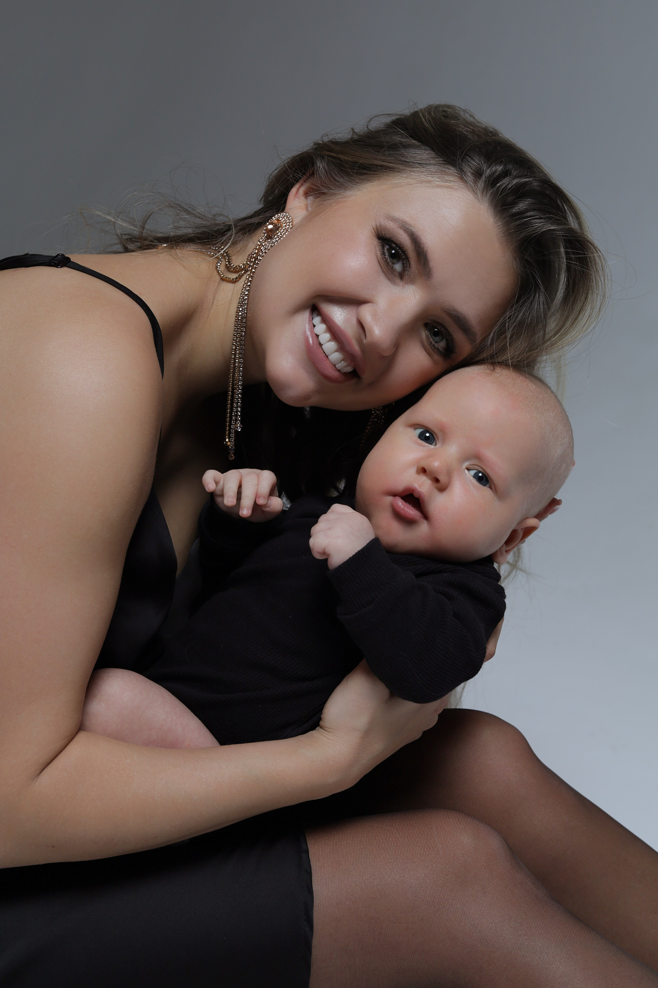 🖤. Фотосъемка выписки из роддома в Москве, заказать фотографа на выписку ньюборн съемка в роддоме newborn фотограф в Юдино