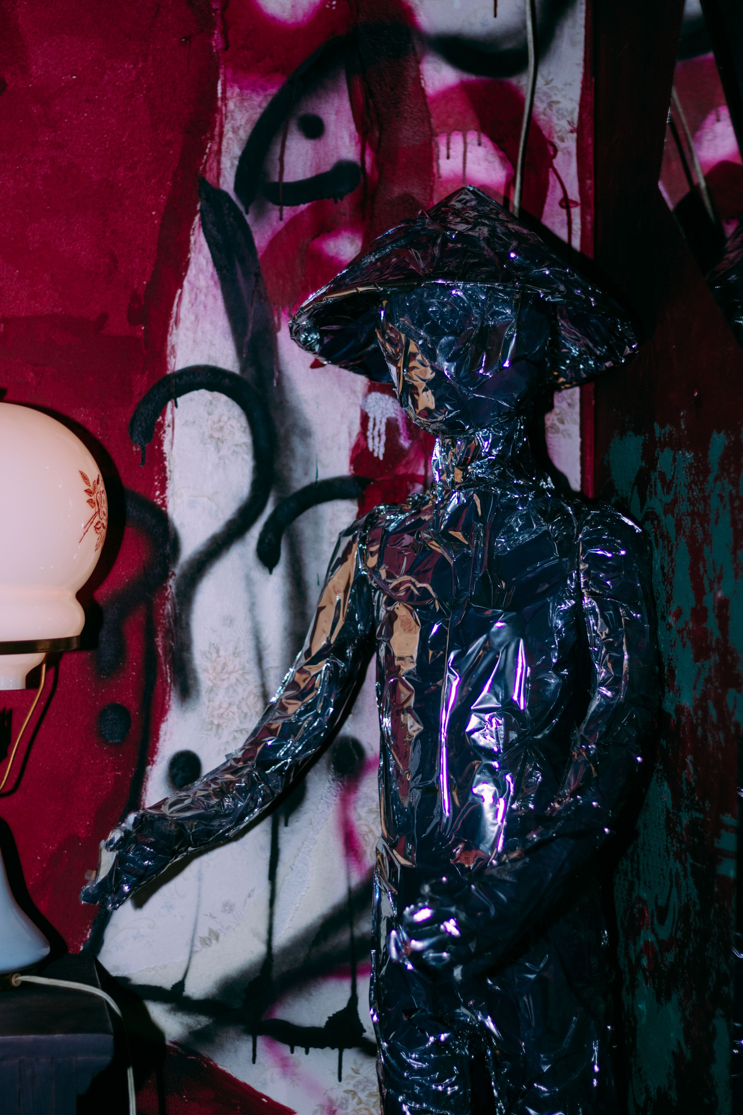 Бильярдная «Крученых» некрореализм. Юля Мурашова портретный и документальный фотограф