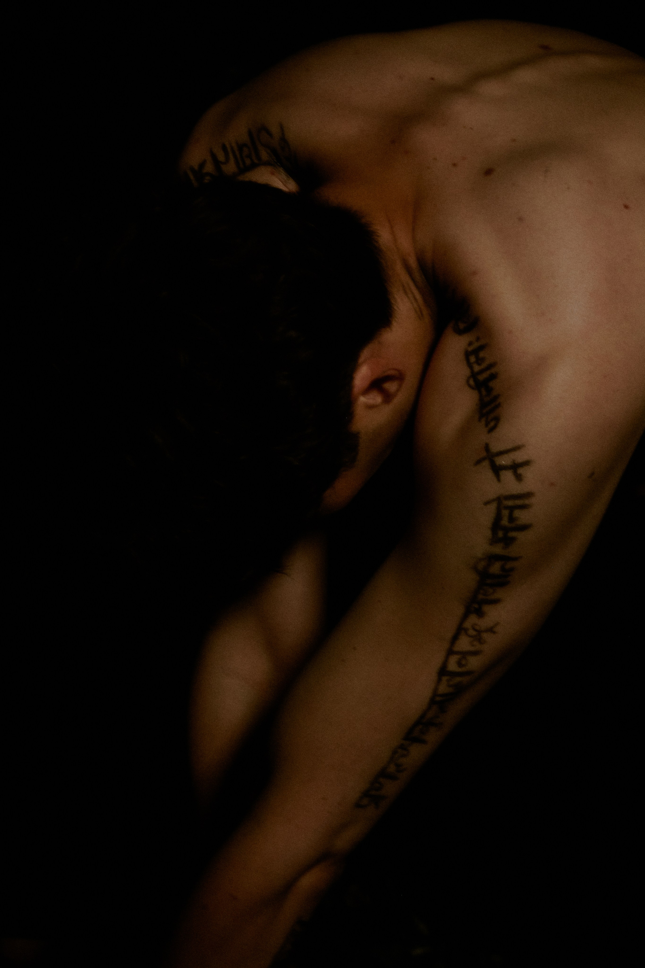 The body as broken manuscript. Фотограф Елизавета Маслова. Москва. Art, Fashion