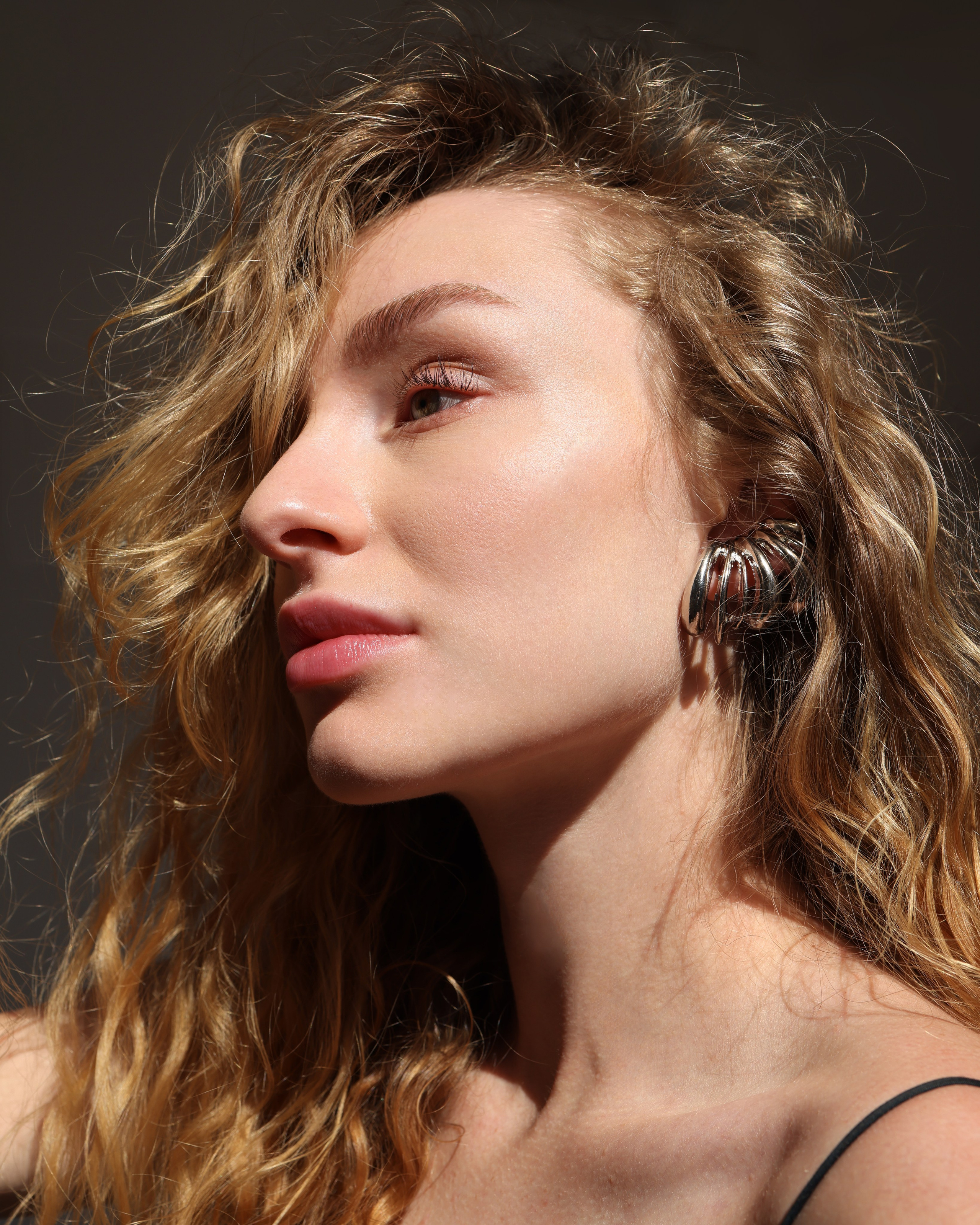 Каталожная съемка одежды для брендов под ключ в Москве