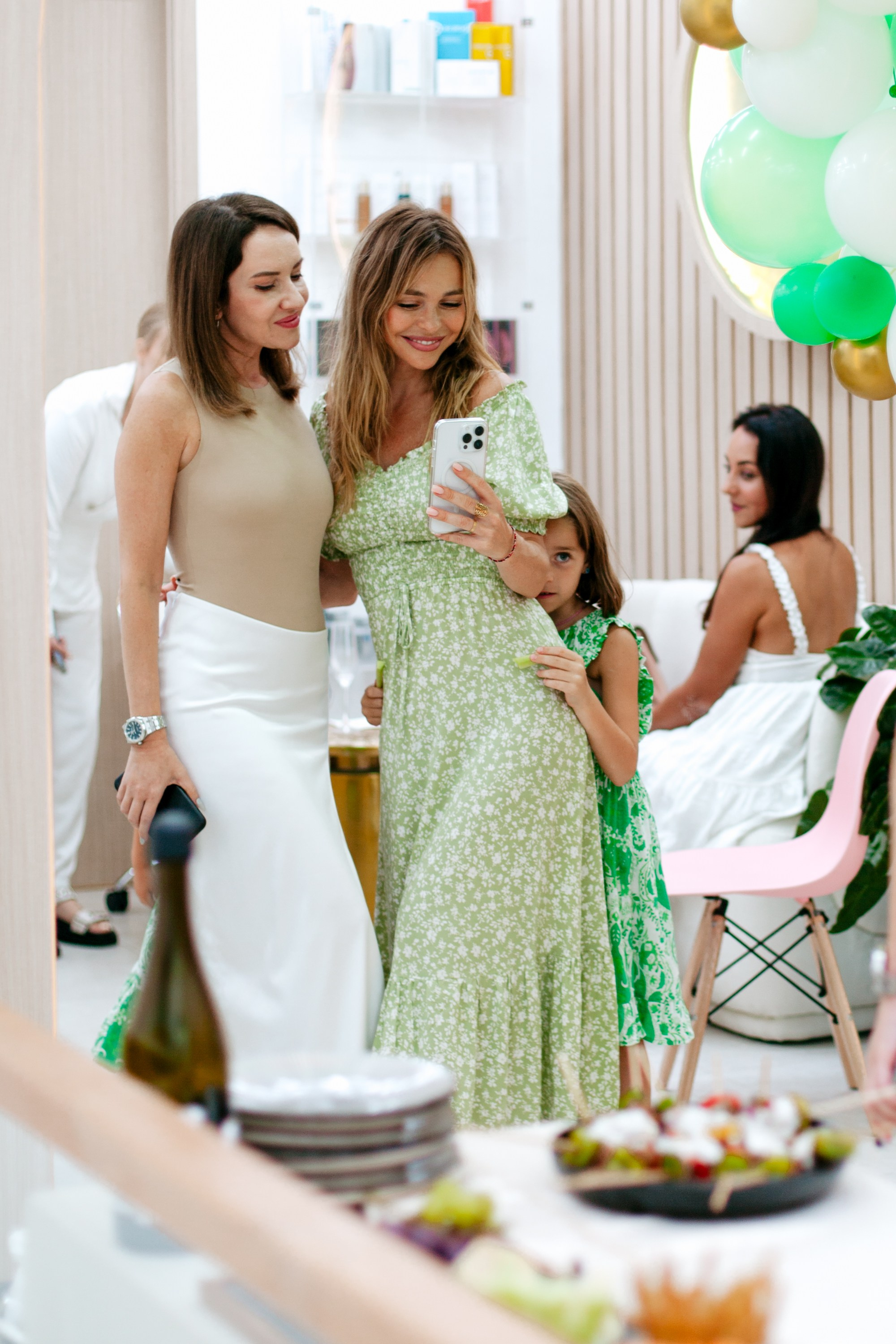 Компании. Violetta Skripka