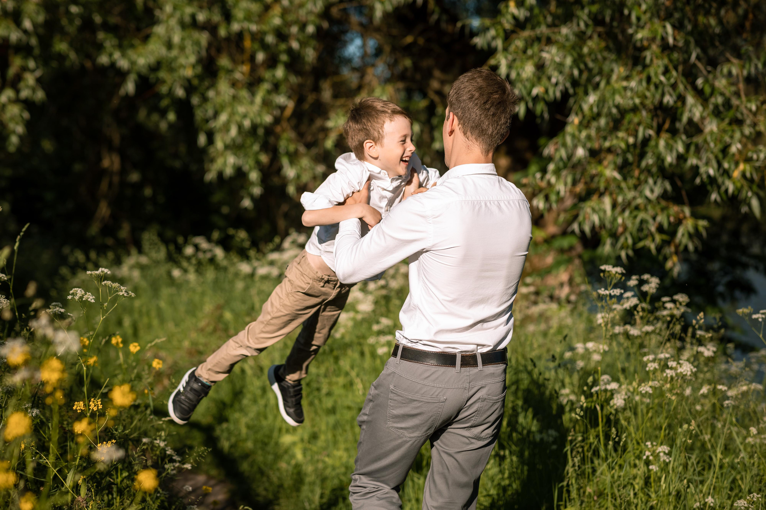 Фотопрогулка для семьи Кирилла и Наташи в Ясной Поляне. Женский семейный фотограф Тула Москва Захарова Анна