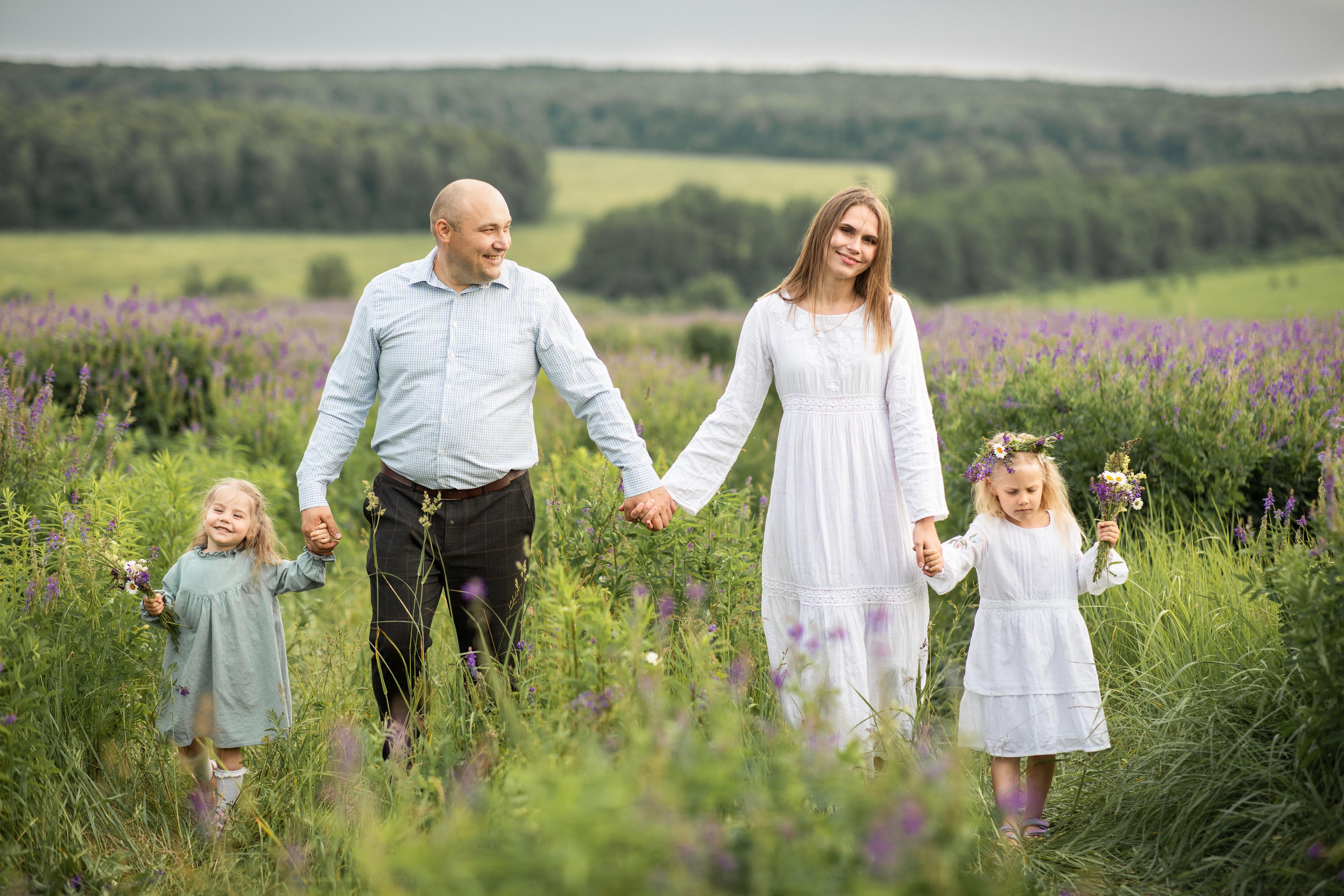 Фотопрогулка для семьи Сергея и Кати. Женский семейный фотограф Тула Москва Захарова Анна
