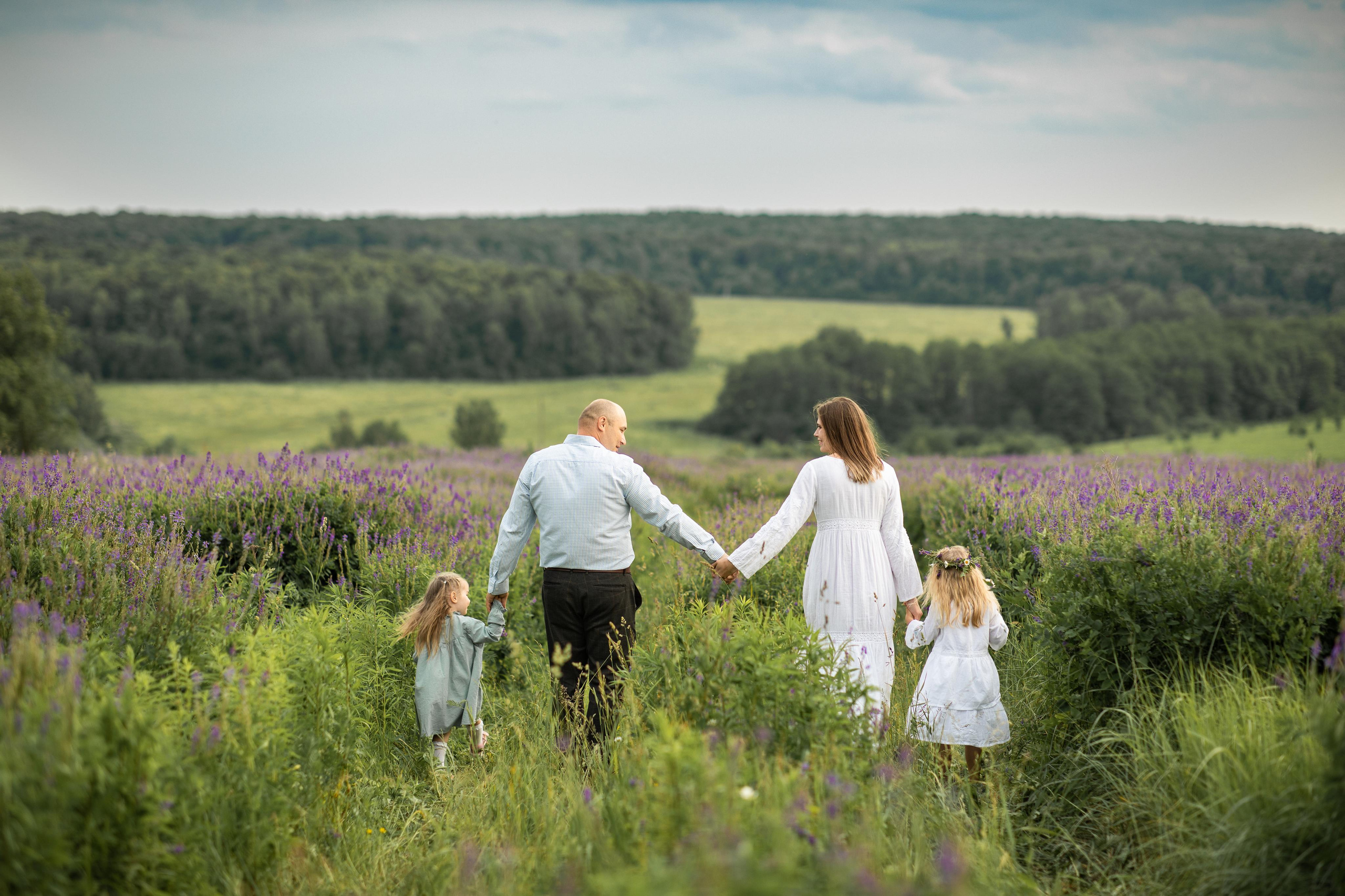 Фотопрогулка для семьи Сергея и Кати. Женский семейный фотограф Тула Москва Захарова Анна