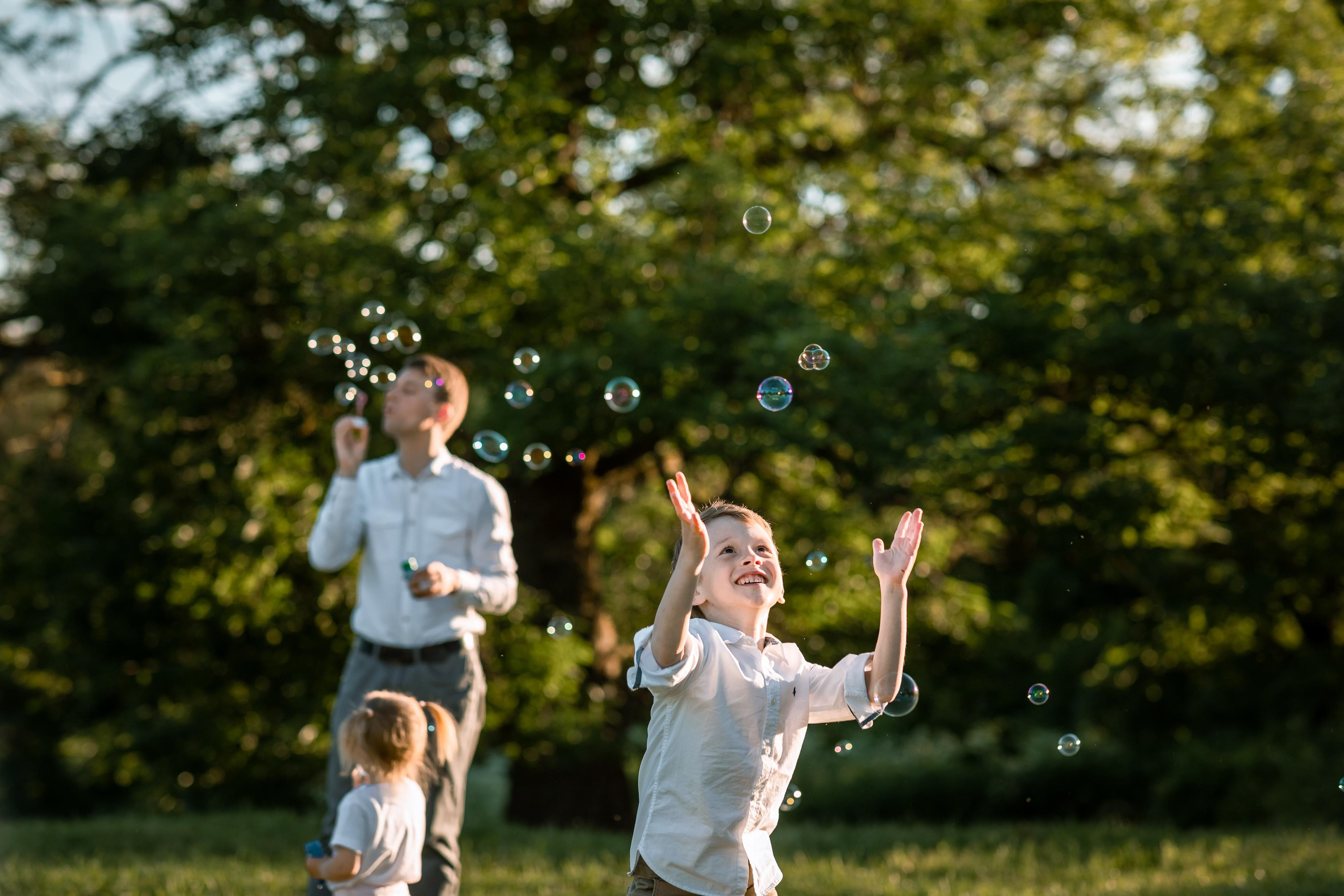 Фотопрогулка для семьи Кирилла и Наташи в Ясной Поляне. Женский семейный фотограф Тула Москва Захарова Анна