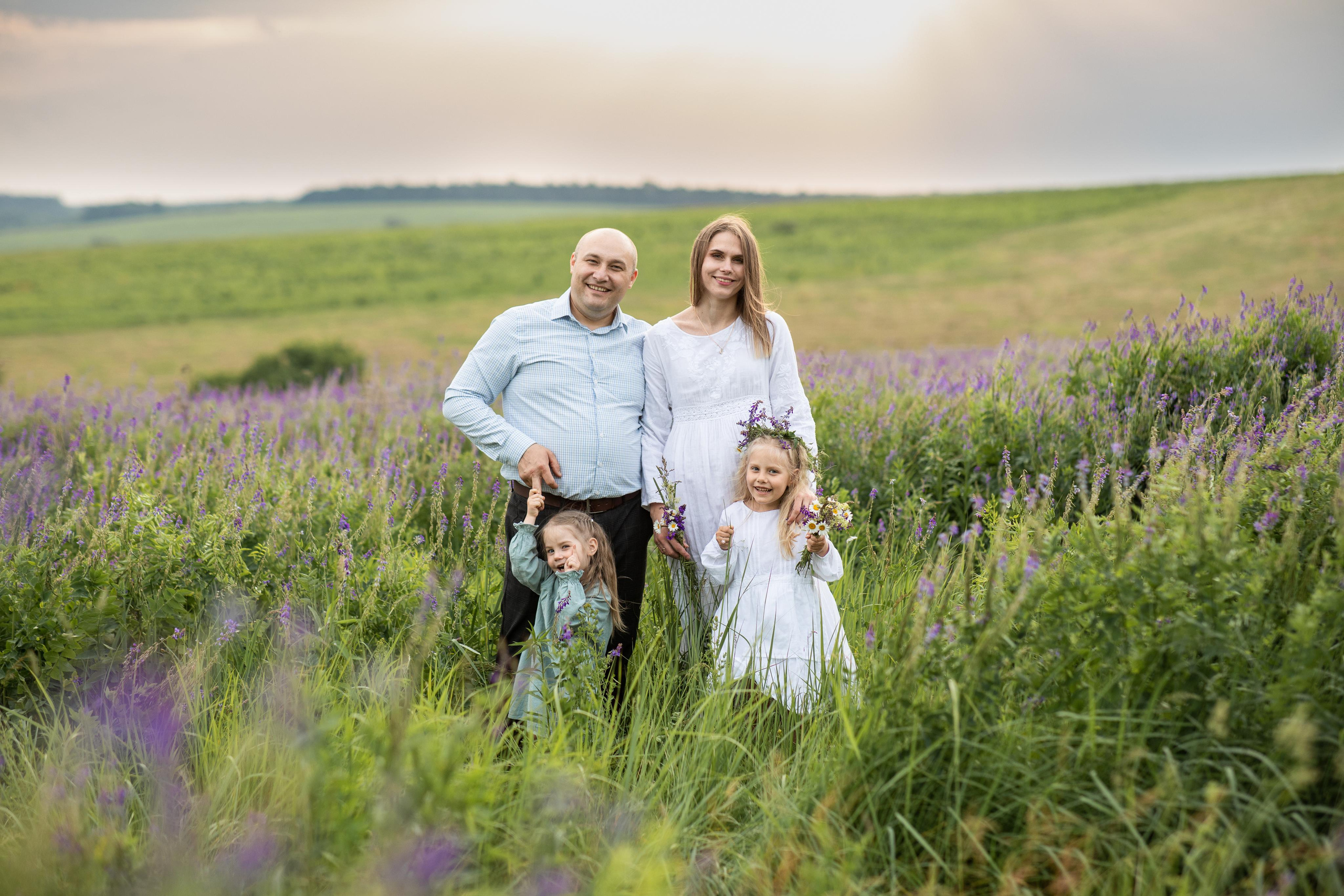 Фотопрогулка для семьи Сергея и Кати. Женский семейный фотограф Тула Москва Захарова Анна
