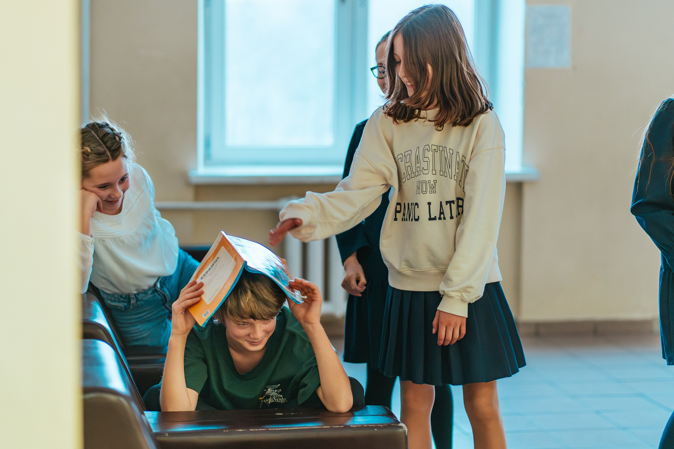 6 класс. Школьные альбомы и альбомы для детского сада. Юлия Осипова. Москва