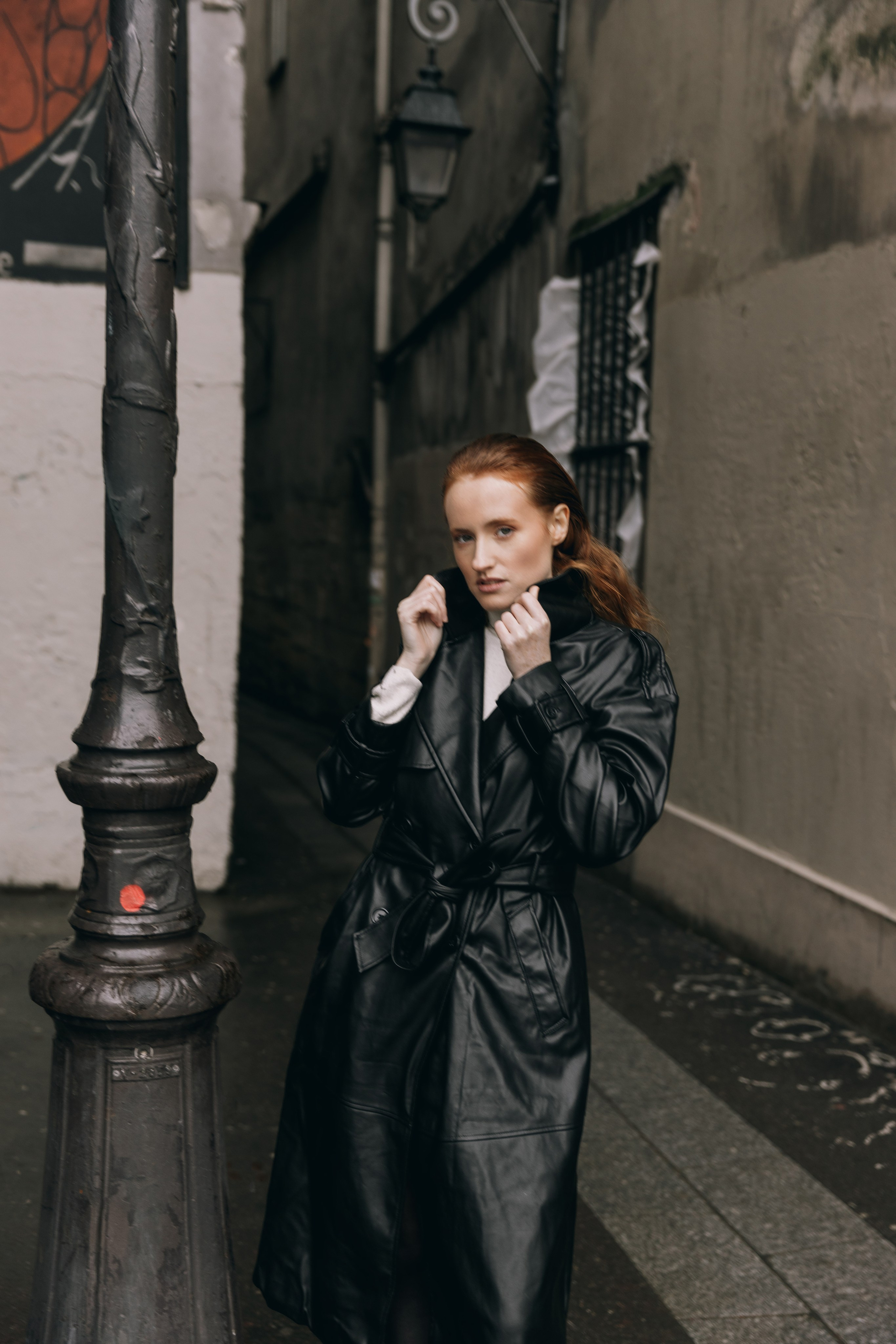 Femme fatale. Photographer in Paris