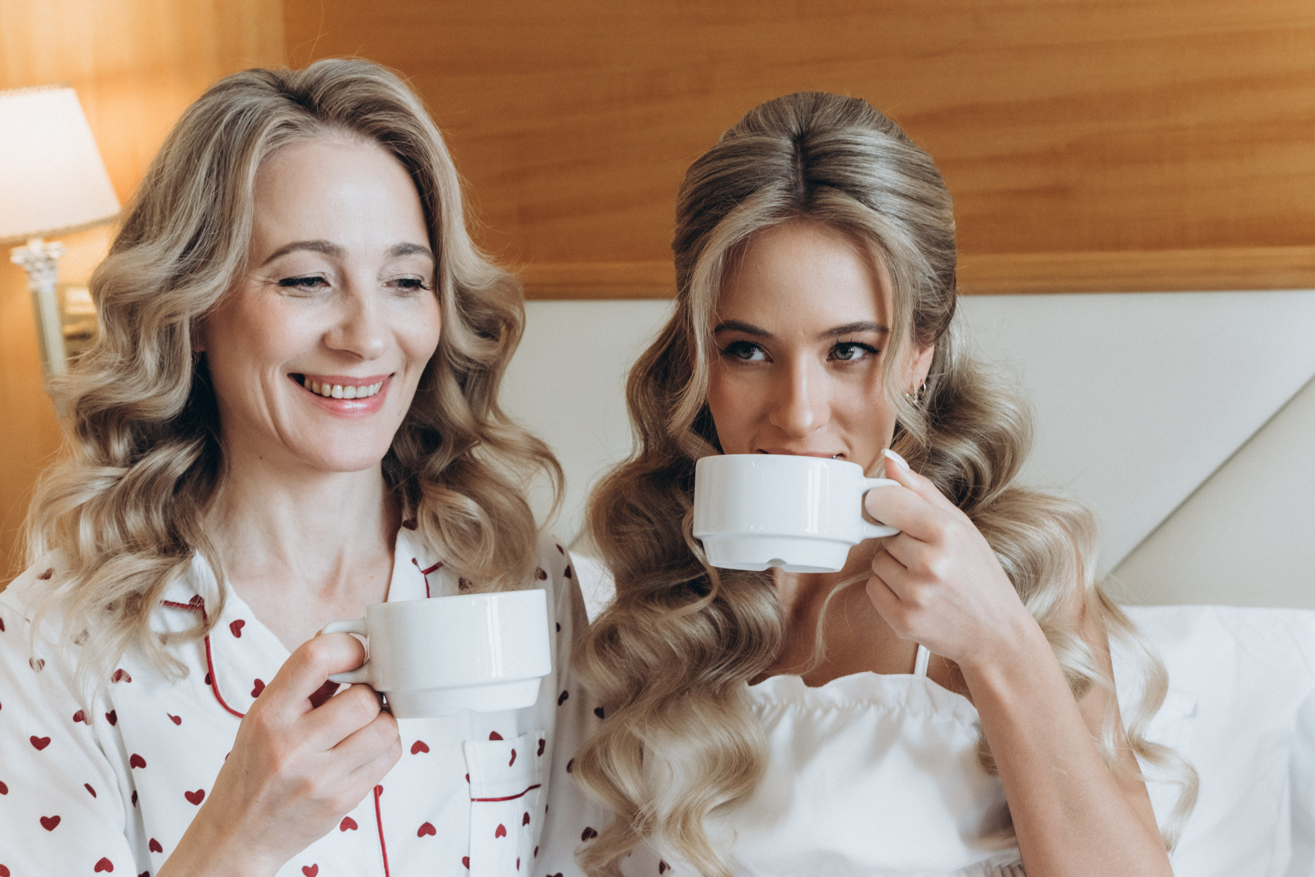 Утро и роспись Виктора и Марии. Ваш фотограф в Одинцовском районе и Москве