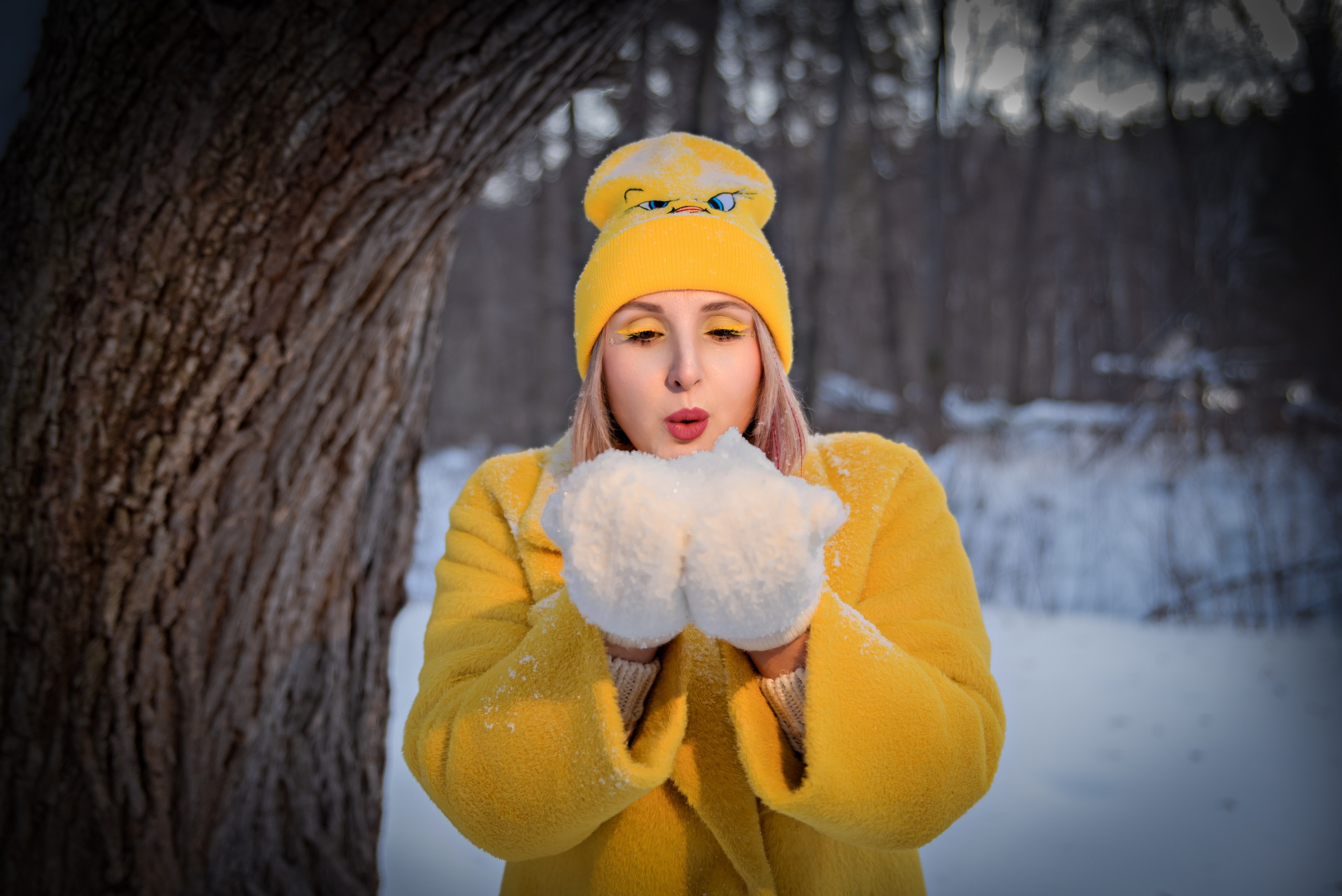 Индивидуальна и портретная фотосессия для Евгении, прогулка в зимнем лесу санатория Дальняя Дача. Семейный и портретный фотограф Кыштым Челябинск Марина Шигапова