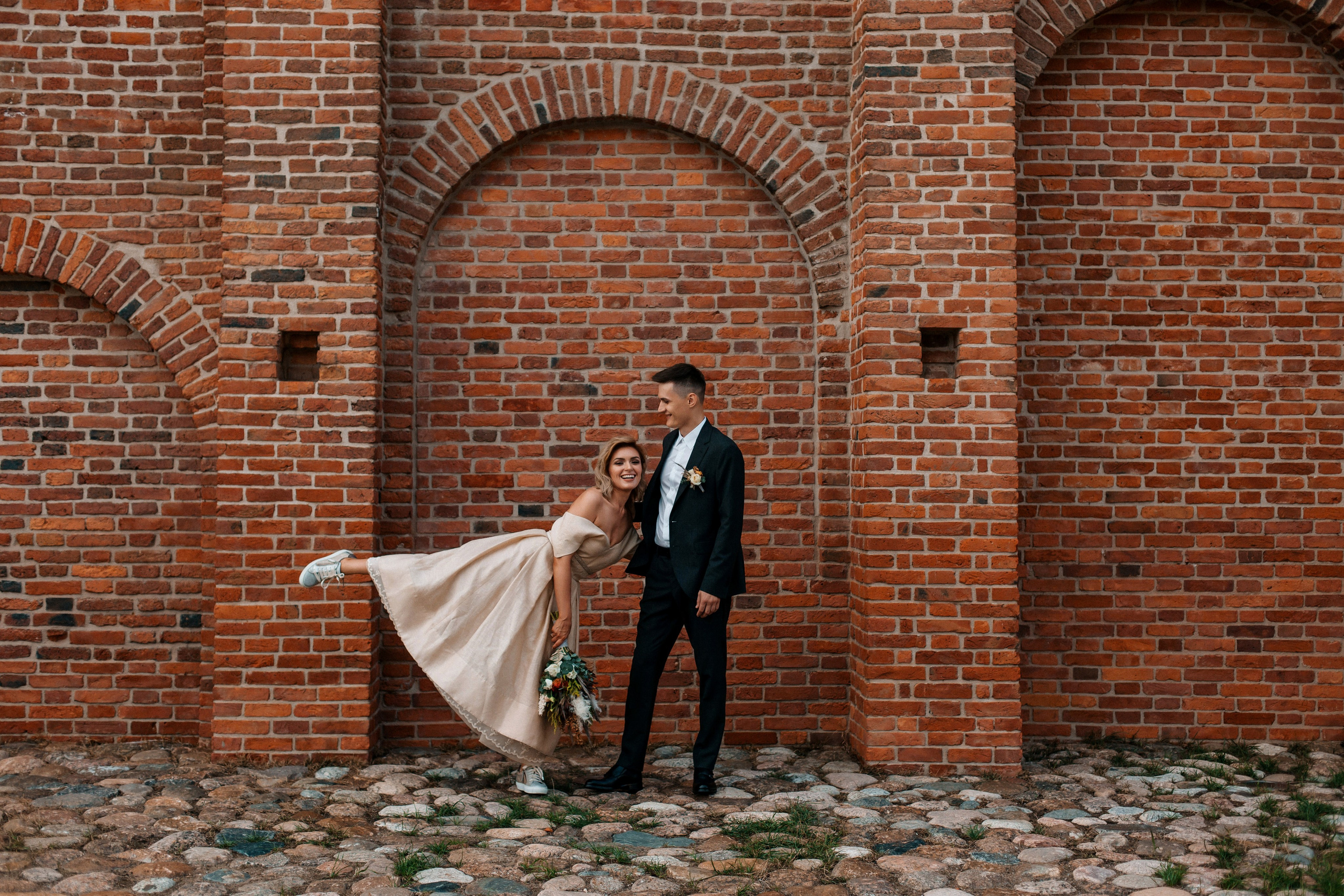 Свадьба для двоих с прогулкой в Выборге. Свадебный фотограф в Санкт-Петербурге Вика Стукачева