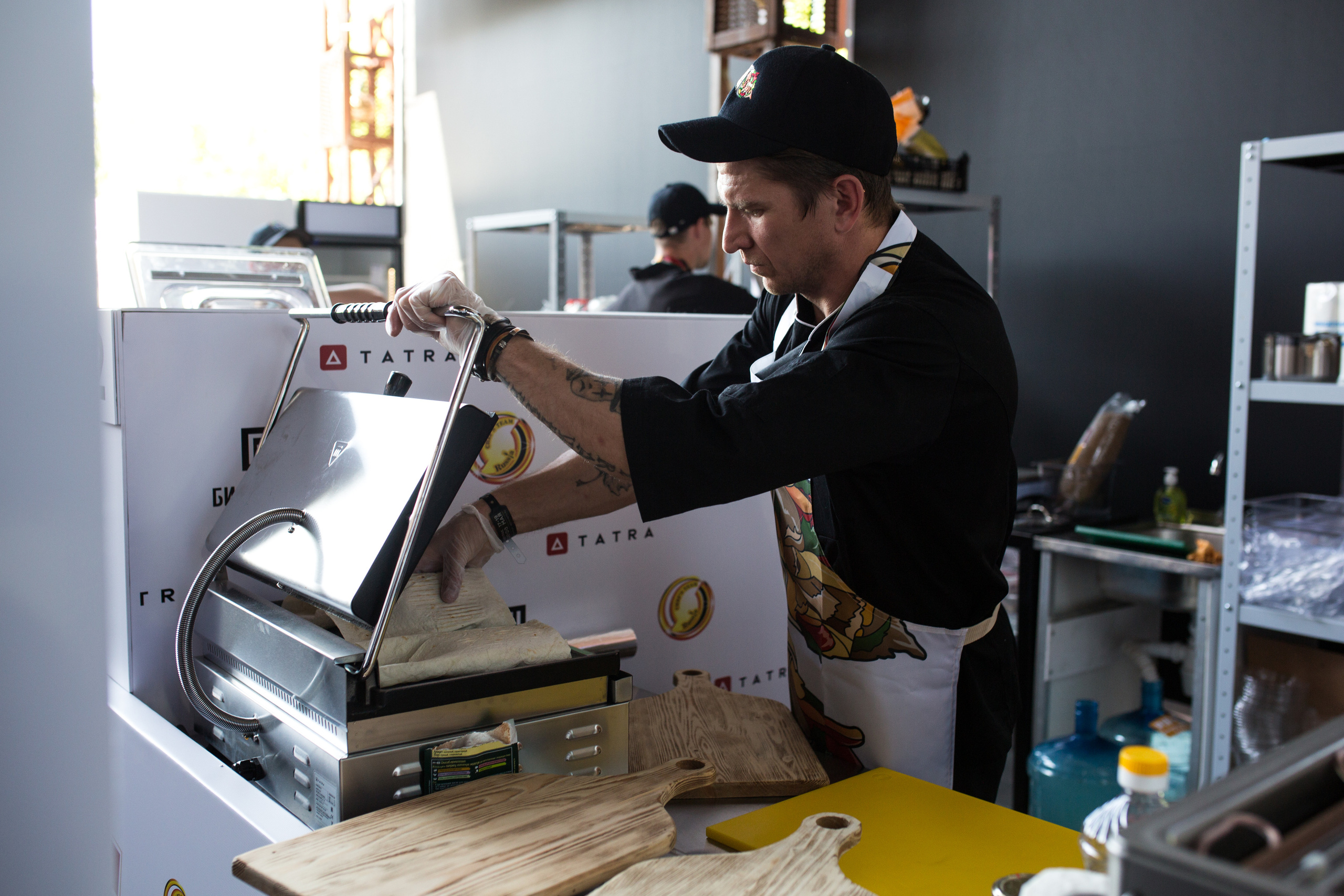 ШаурМачо. Свадебный фотограф Кирьянов Максим. Фотографирую в Москве, Коломне, Со