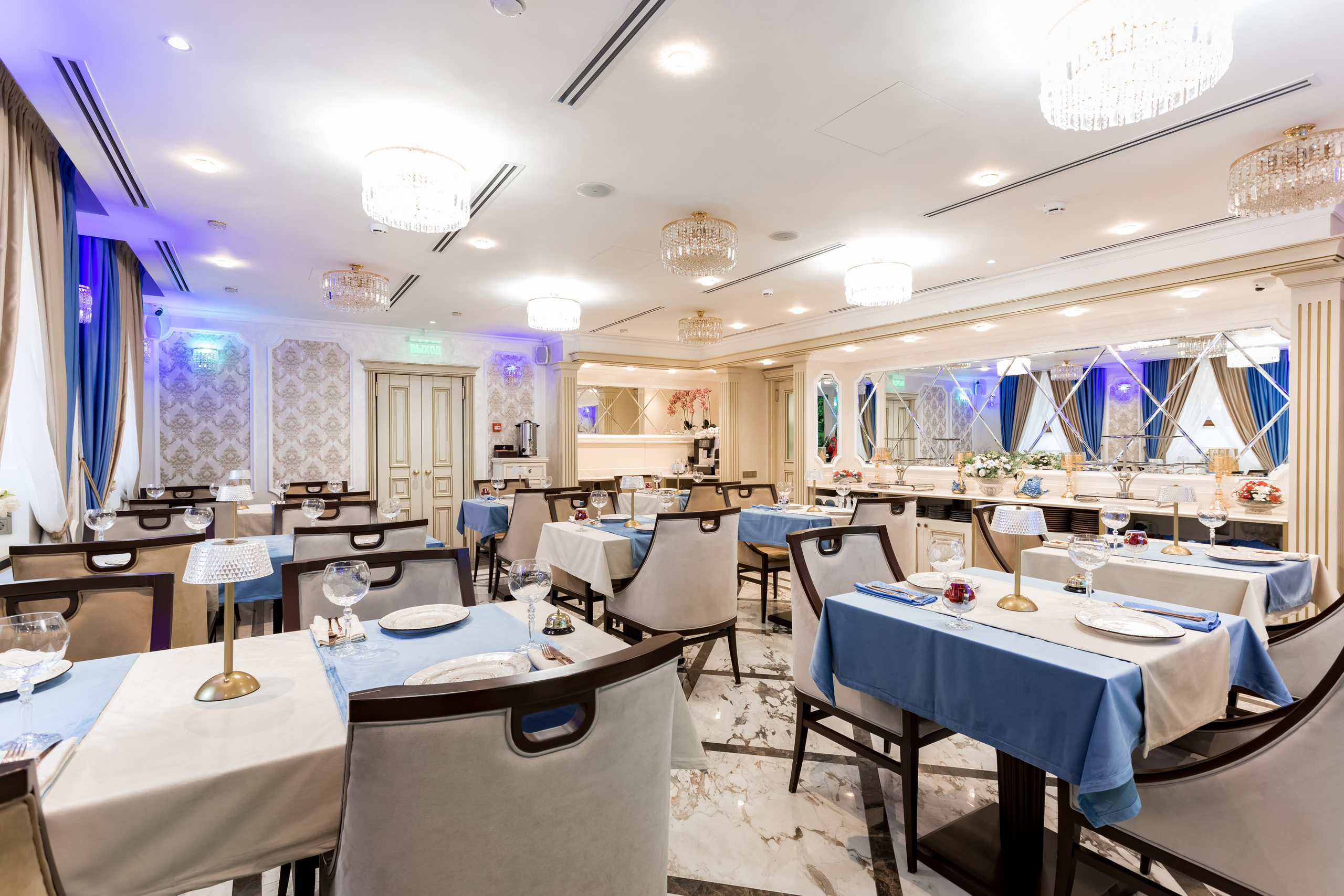 Фотосъемка для ресторана Волшебная арфа. Интерьеры, Контент, Портреты | Фотограф в Москве Дани Терно