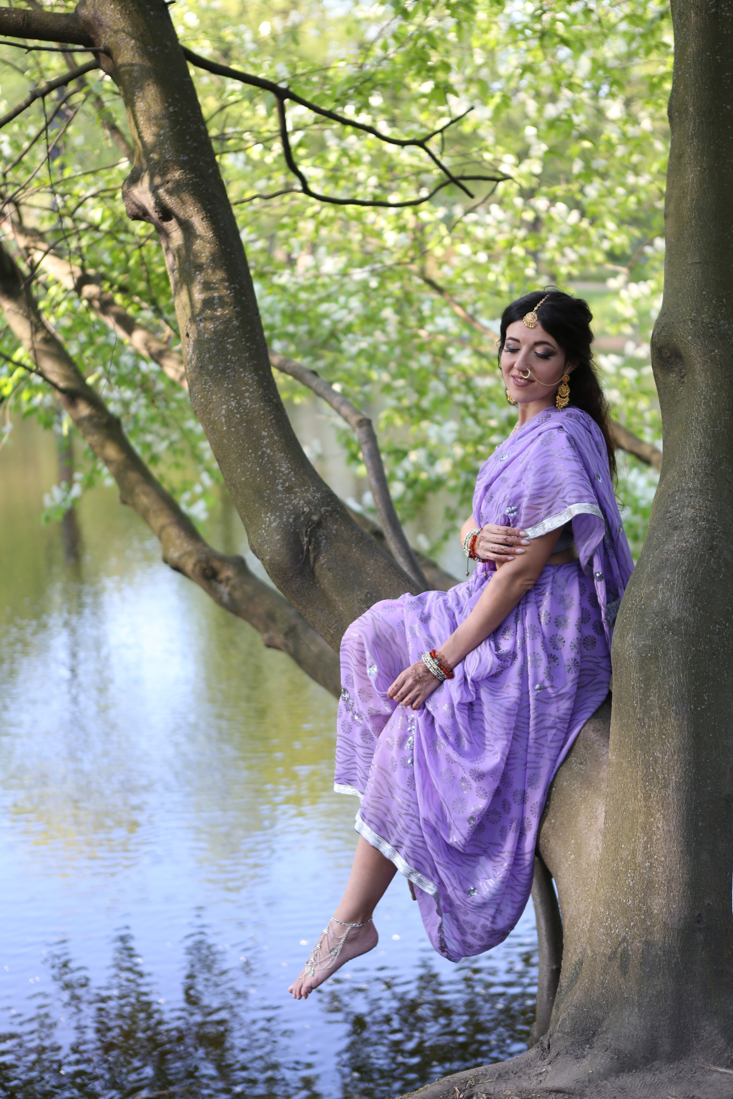 Прогулка в сари. Фотограф в Санкт-Петербурге. Индивидуальная съемка и фотопрогулки