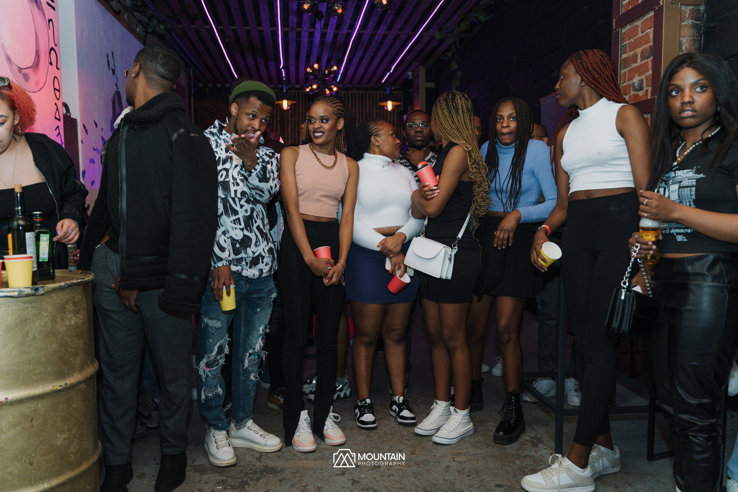 El Natic Album presntation. Я занимаюсь событийной, свадебной, товарной, студийной… фотографией