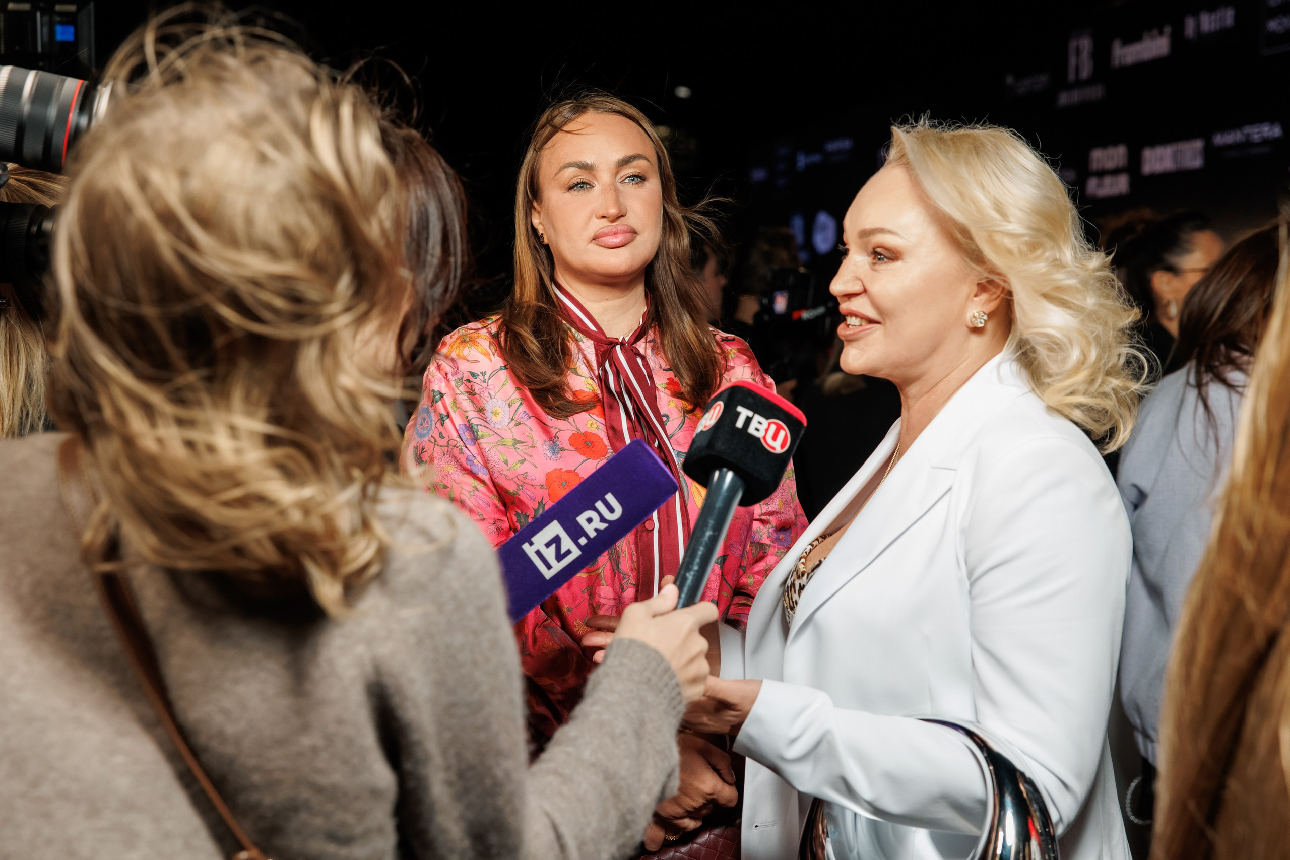 Премия глянцевого журнала FB. Репортажный фотограф. Москва. Алина Ланская