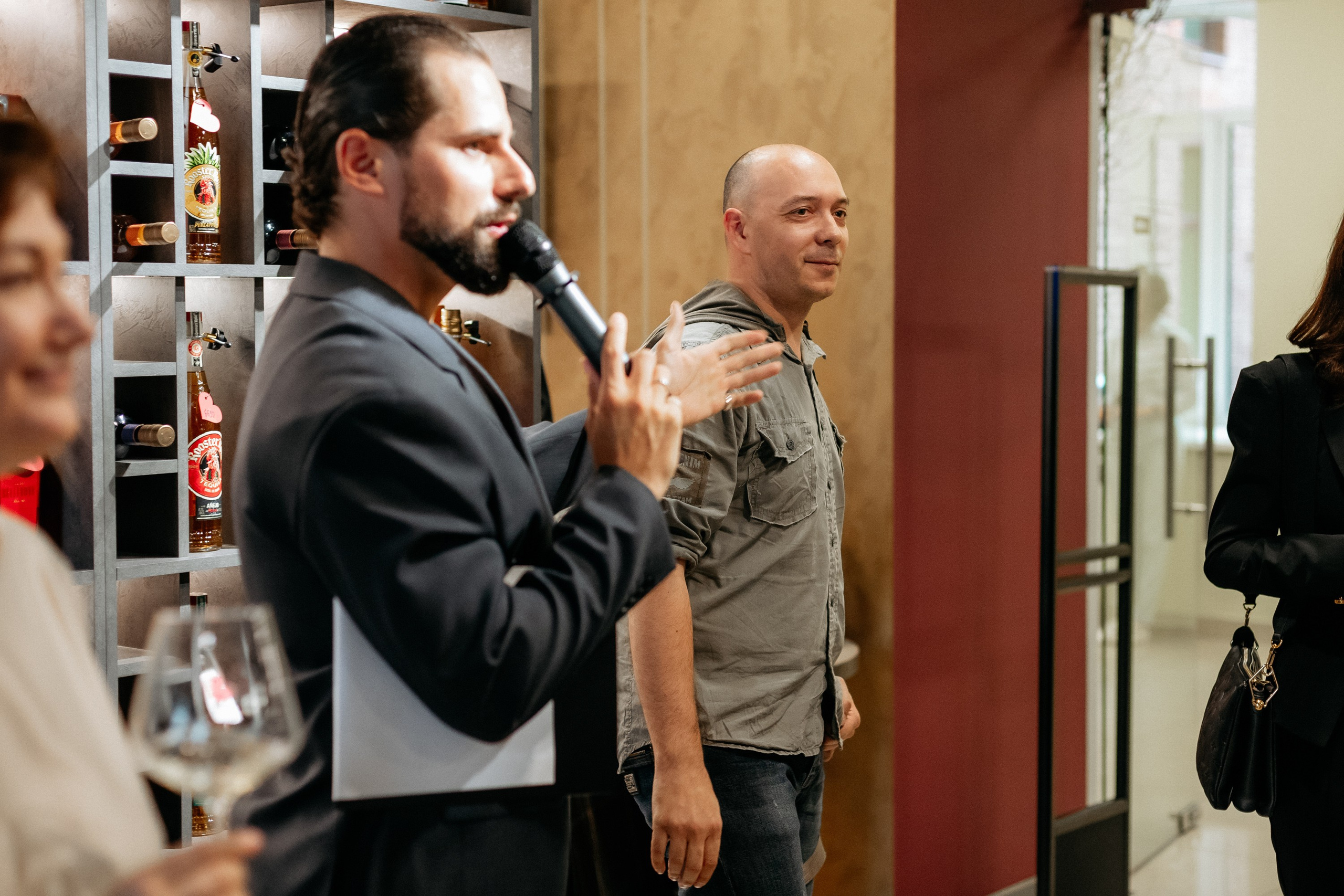 BY SIMPLE ВИНОТЕКА — ОТКРЫТИЕ. СВОИ. ФОТООТЧЕТЫ-СОБЫТИЯ-МЕСТА