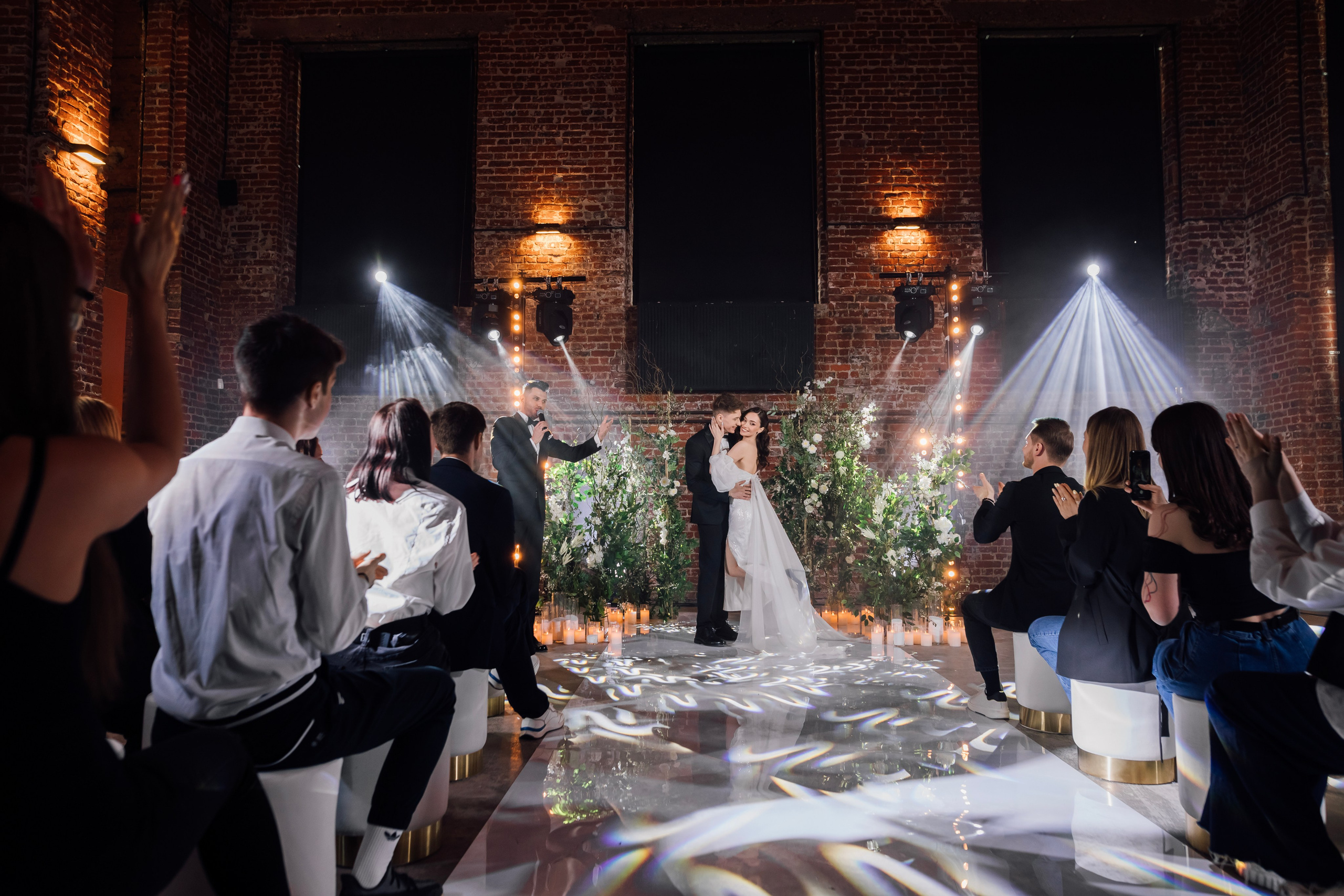 Мария и Алексей. Лофт. Свадебный и семейный фотограф в Москве Евгения Лисина