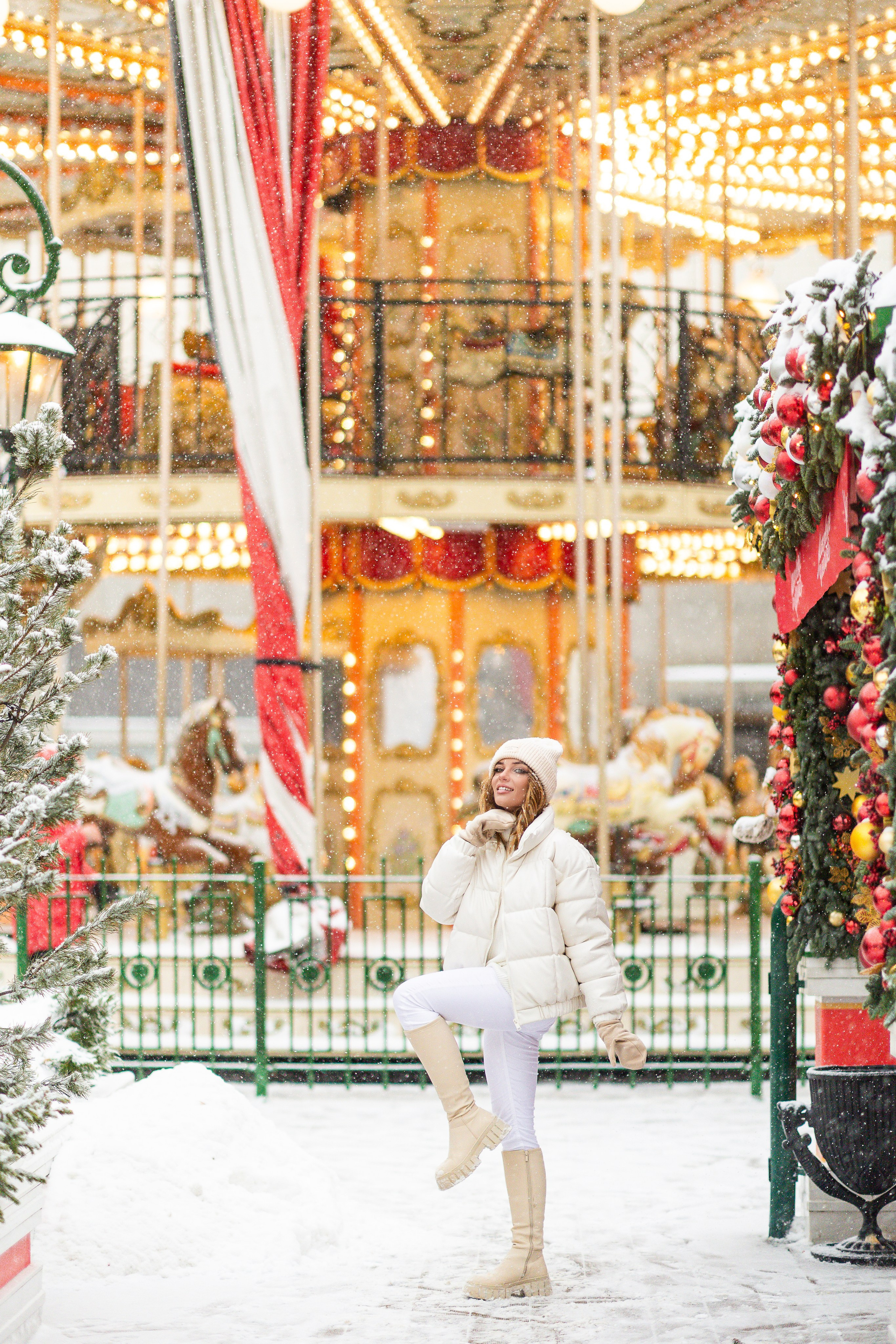Даша, прогулка по Москве. Фото и видео Москва, Московский. Свадебный фотограф, видеограф, фотосессии, видеосъемка
