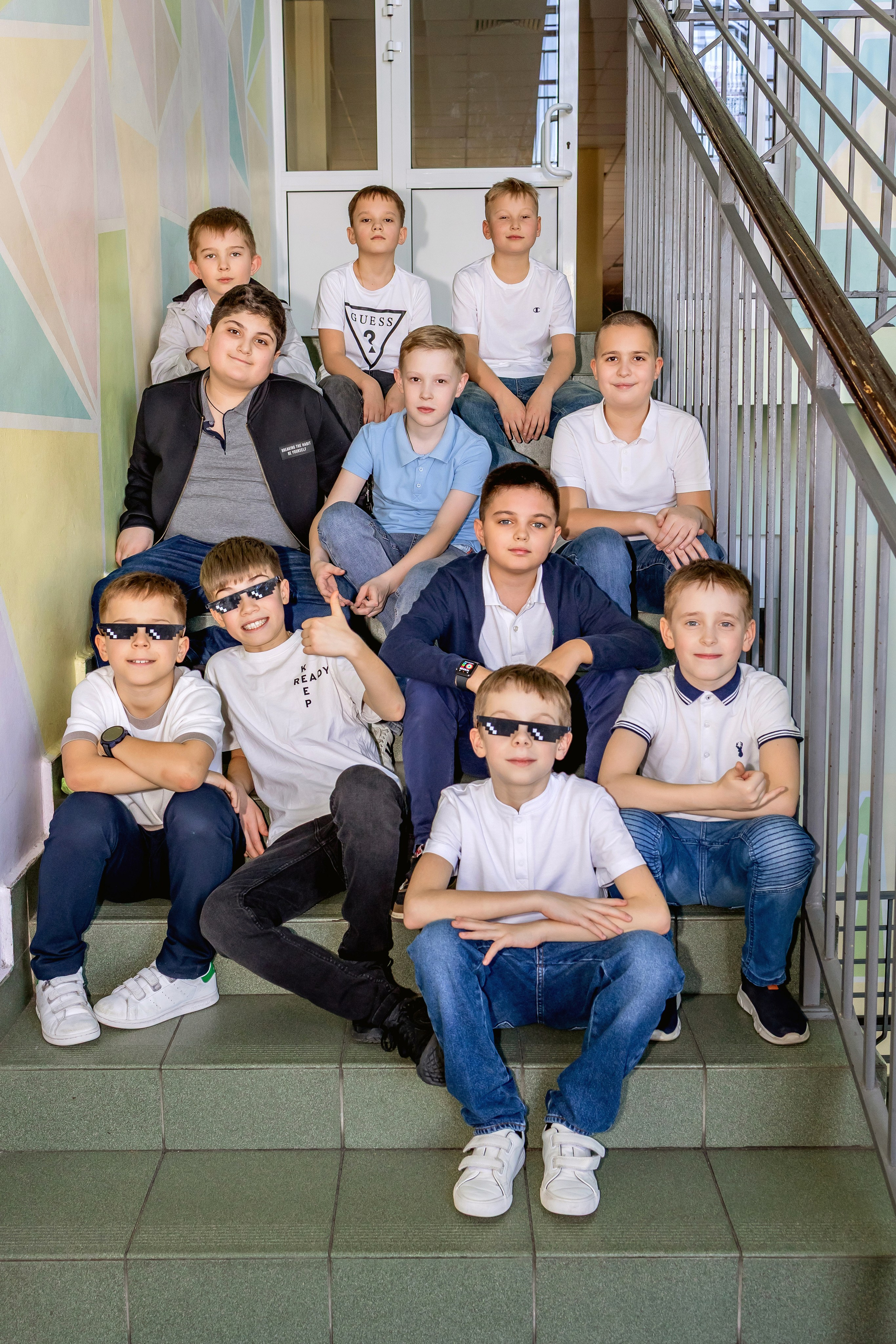 ГАЛЕРЕЯ фотографий для Начальной школы 1-4. Фотограф и видеограф Москва. Свадебный фотограф, видеограф. Выпускные альбомы. Оживающие альбомы