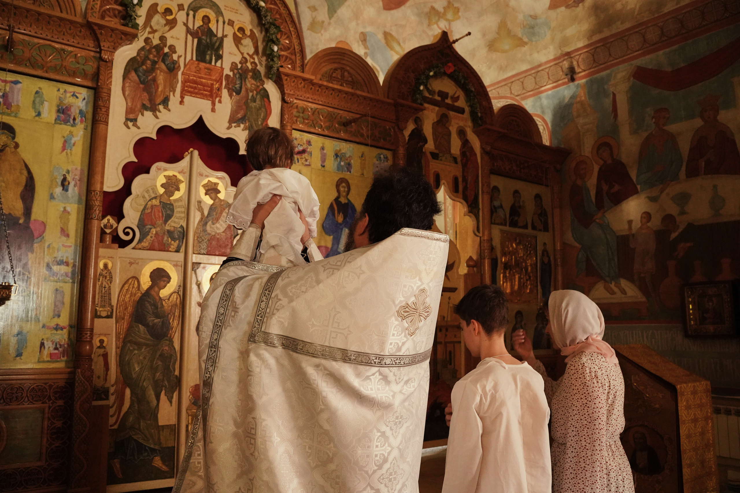 Церковь Покрова Пресвятой Богородицы в Покровском-Глебове-Стрешневе. Портретный фотограф в Москве Елена Капралова