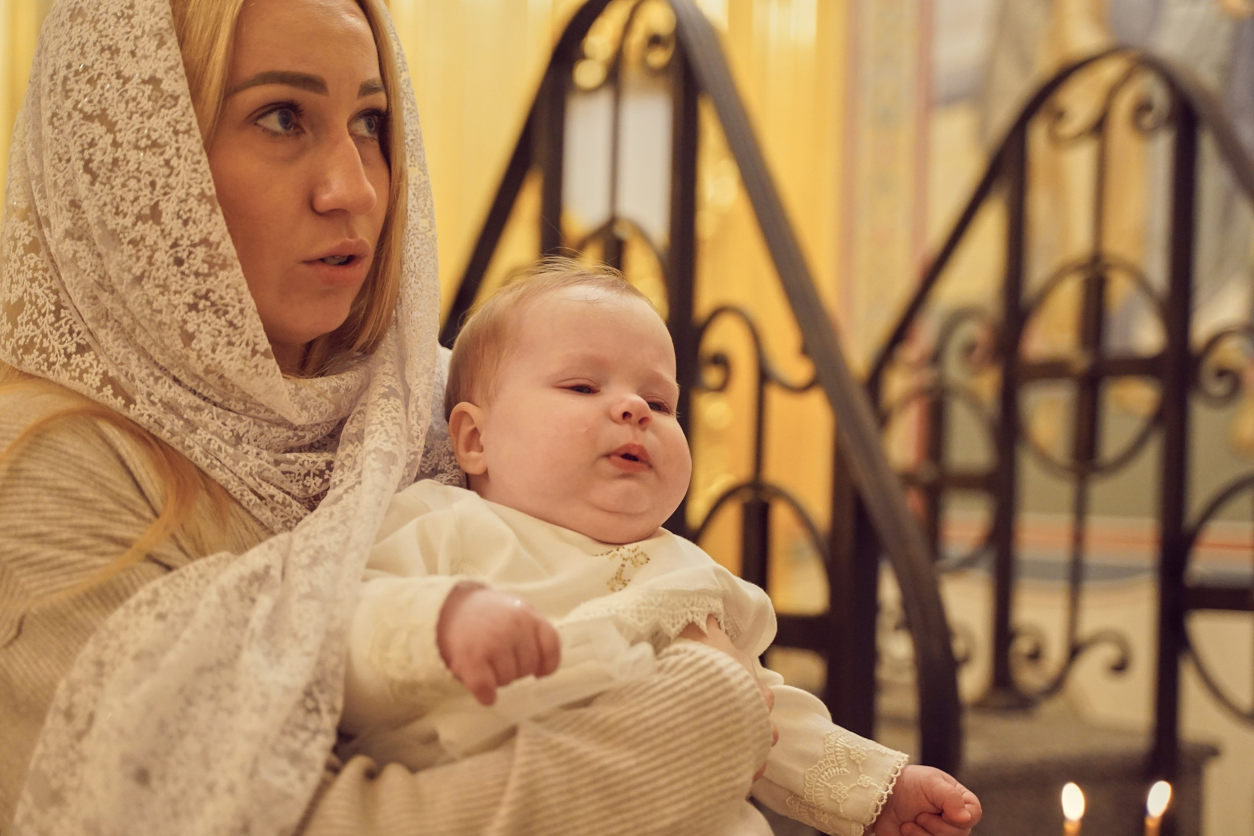 Храм Смоленской иконы Божией Матери. Фотосъемка крещения. Крестины. Портретный фотограф в Москве Елена Капралова