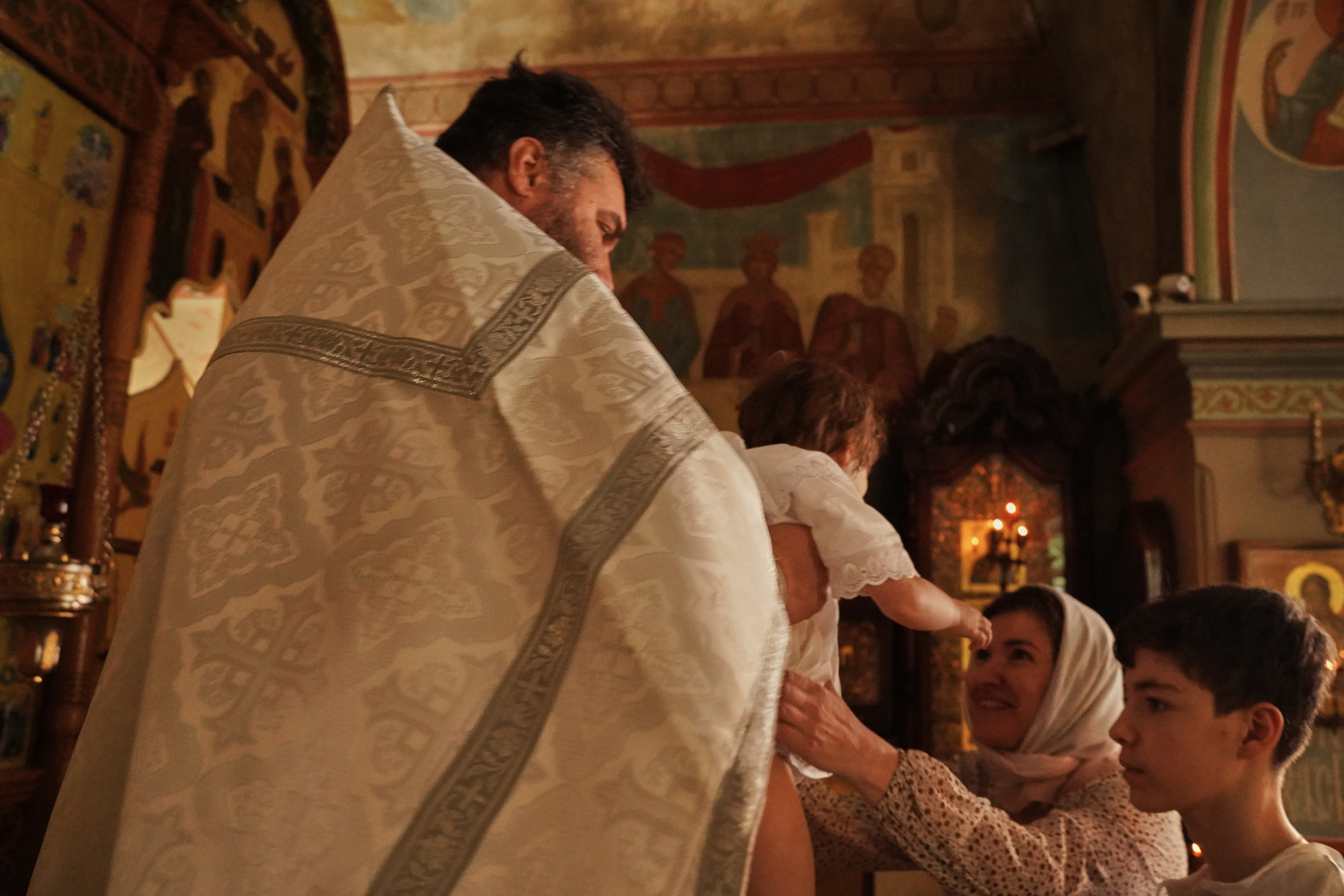 Церковь Покрова Пресвятой Богородицы в Покровском-Глебове-Стрешневе. Портретный фотограф в Москве Елена Капралова