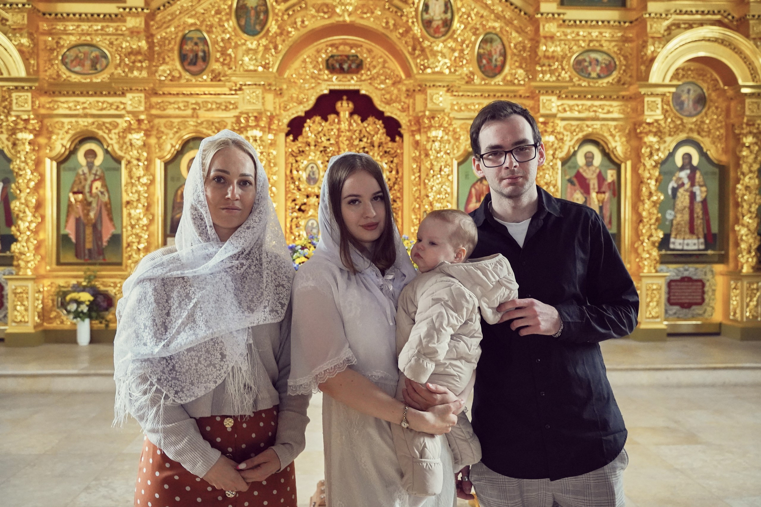 Храм Смоленской иконы Божией Матери. Фотосъемка крещения. Крестины. Портретный фотограф в Москве Елена Капралова