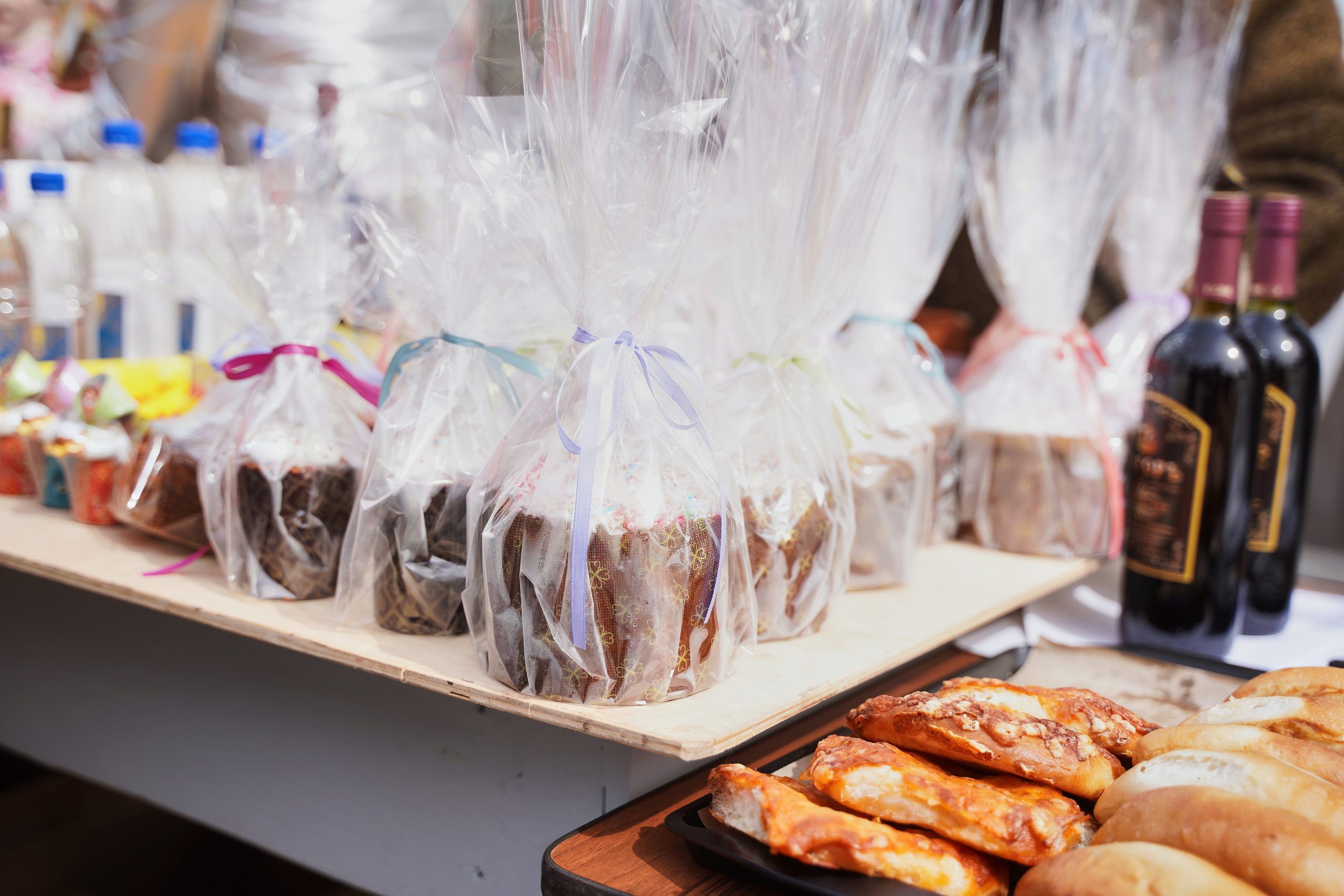 Храм Смоленской иконы Божией Матери. Освящение куличей, пасох и яиц. Портретный фотограф в Москве Елена Капралова