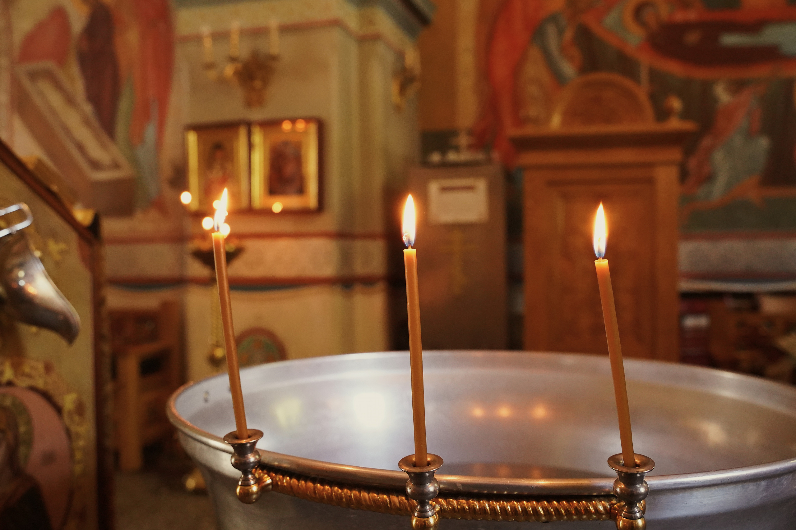 Церковь Покрова Пресвятой Богородицы в Покровском-Глебове-Стрешневе. Портретный фотограф в Москве Елена Капралова