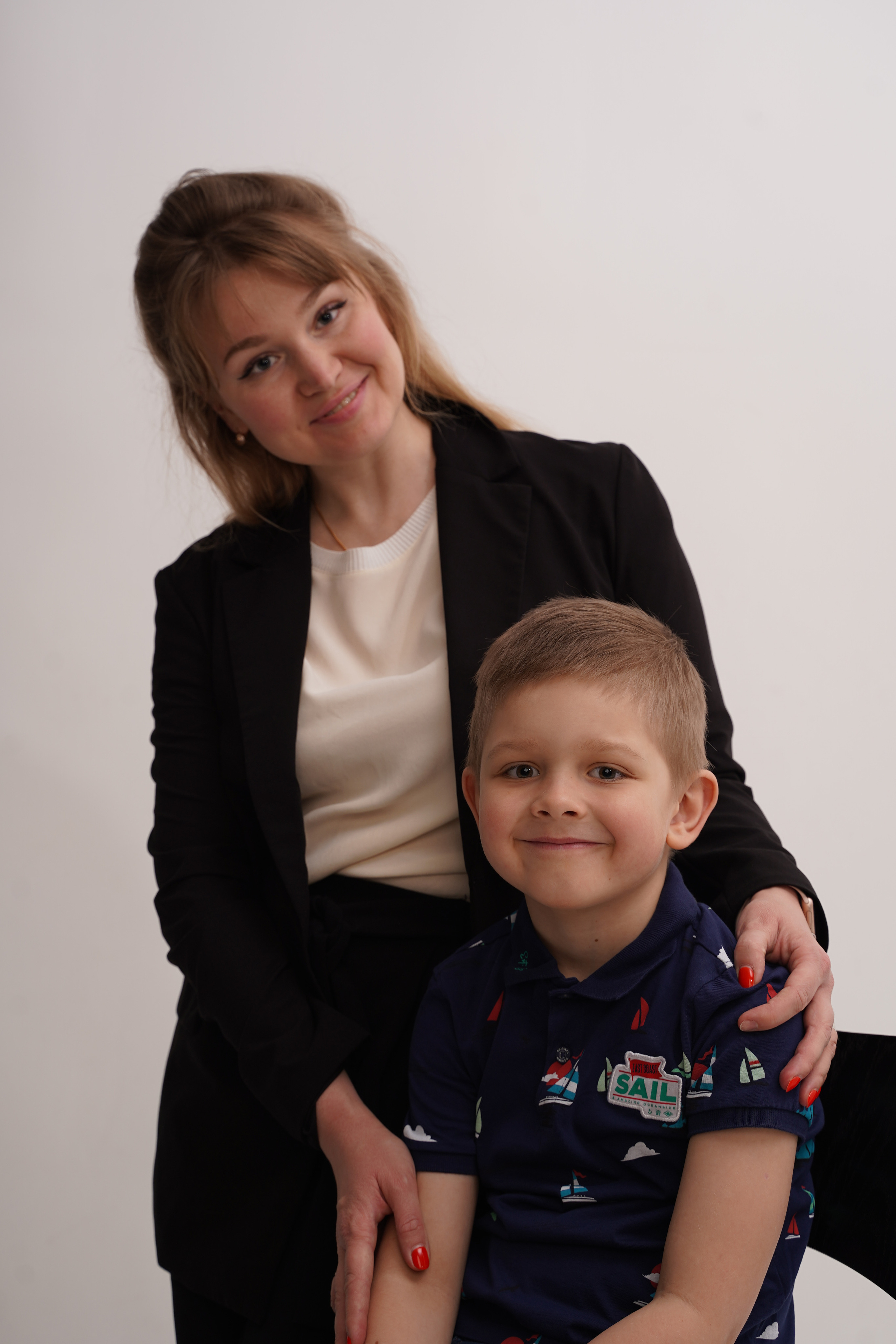 Семейная фотосессия. Фотосъемка ЛавСтори. Фотосессия для двоих. Портретный фотограф в Москве Елена Капралова