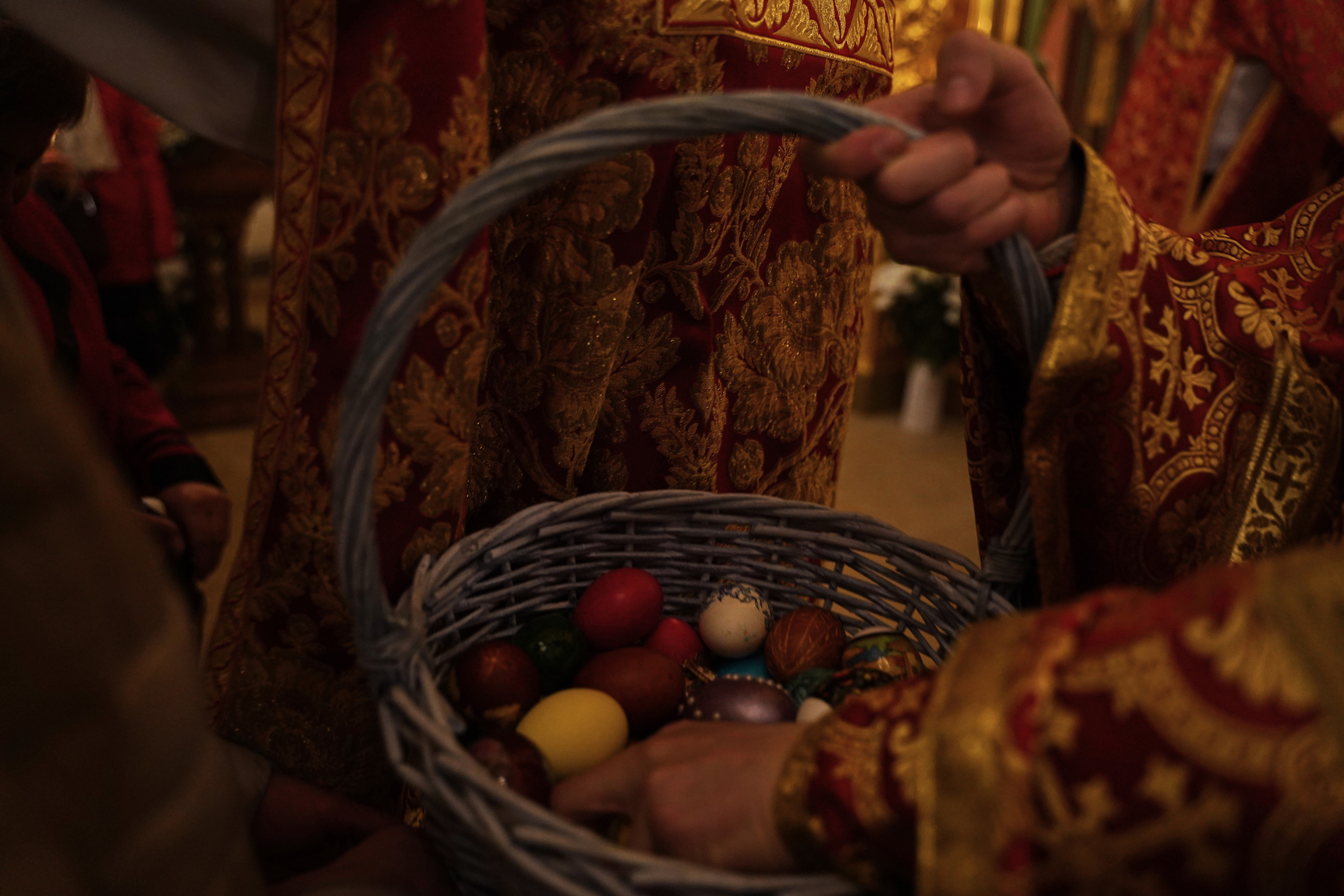 Храм Смоленской иконы Божией Матери. Пасхальное богослужение. Портретный фотограф в Москве Елена Капралова