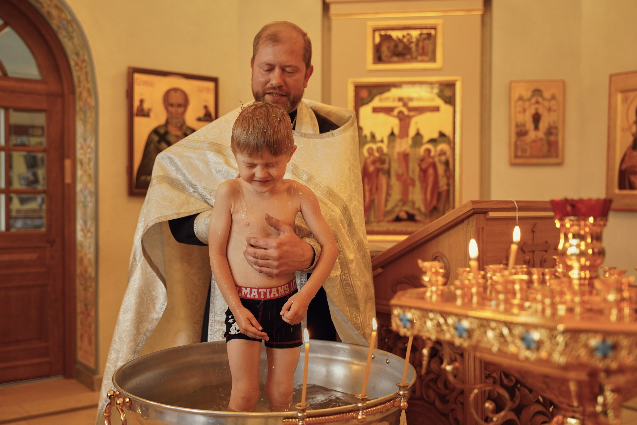 Храм Рождества Пресвятой Богородицы в Крылатском. Портретный фотограф в Москве Елена Капралова